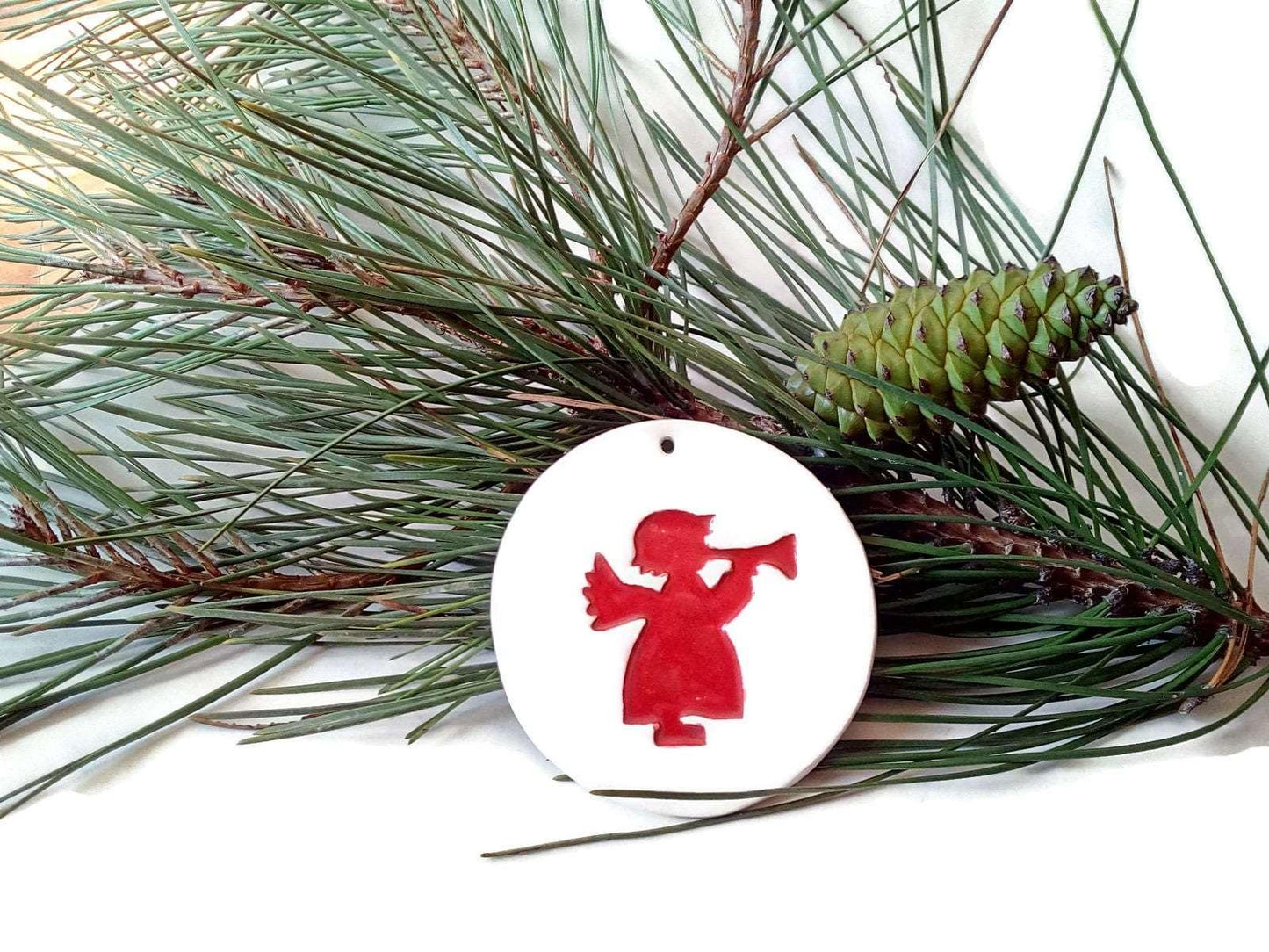 1Pc Handmade Ceramic Red and White Angel Wall Hanging, Round Christmas Tree Ornaments, Christian Wall Art, Pottery Nursery Wall Art