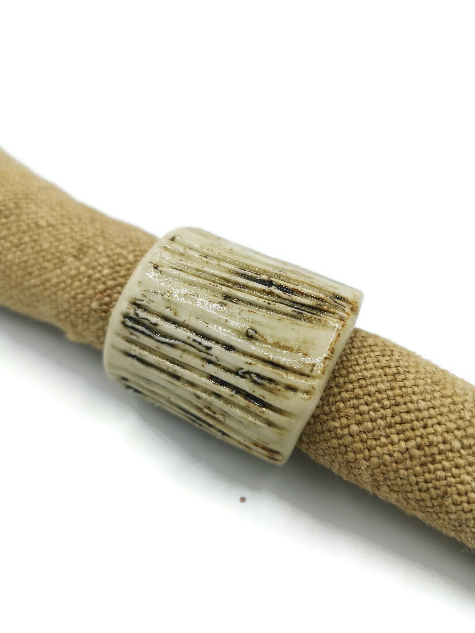 Set Of 4 Handmade Ceramics Autumn Napkin Rings, Housewarming Gift First Home, Fancy Best Gifts For Him, Decor Napkin Holder - Ceramica Ana Rafael