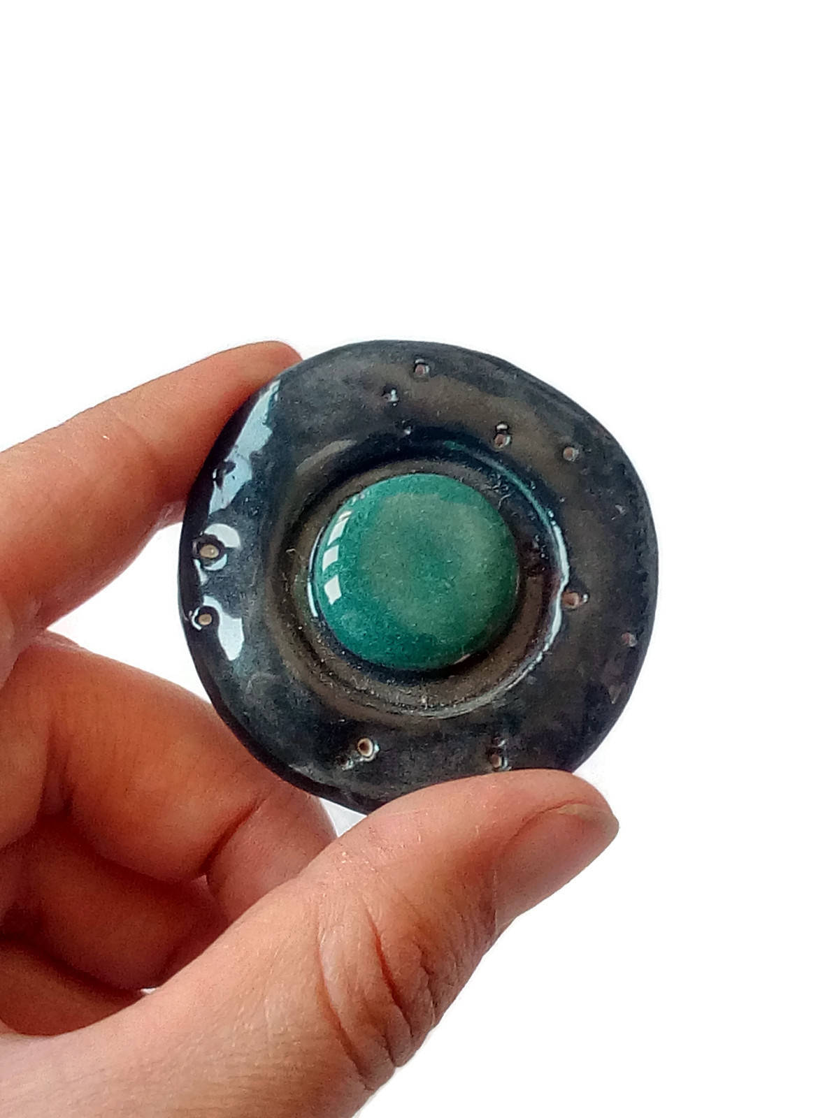 Small Handmade Round Shape Ceramic Jewelry For Women, Scarf Brooch Gift For Wife - Ceramica Ana Rafael