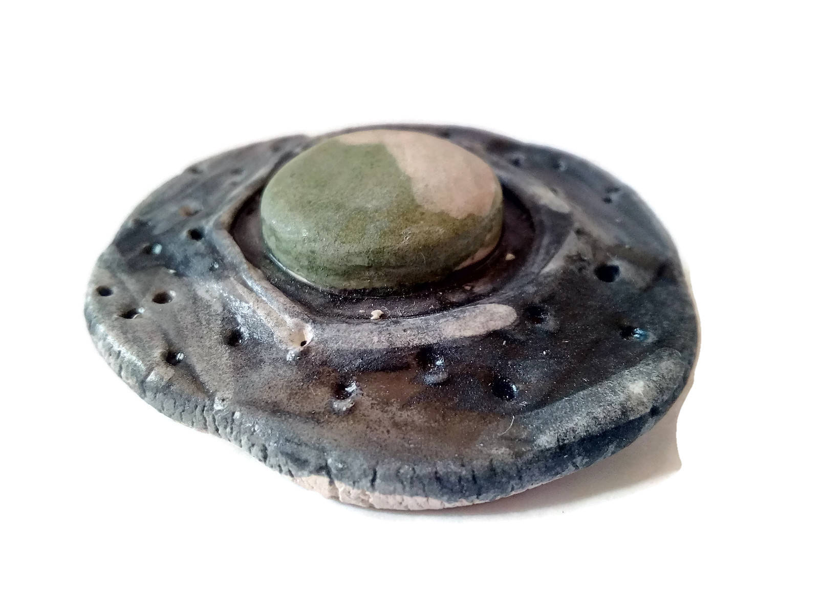 CAMEO BROOCH, ELEGANT Brooch, Small Ceramic Brooch With Victorian Look For Clothing, Unique Mothers Day Gift Brooches For Women - Ceramica Ana Rafael