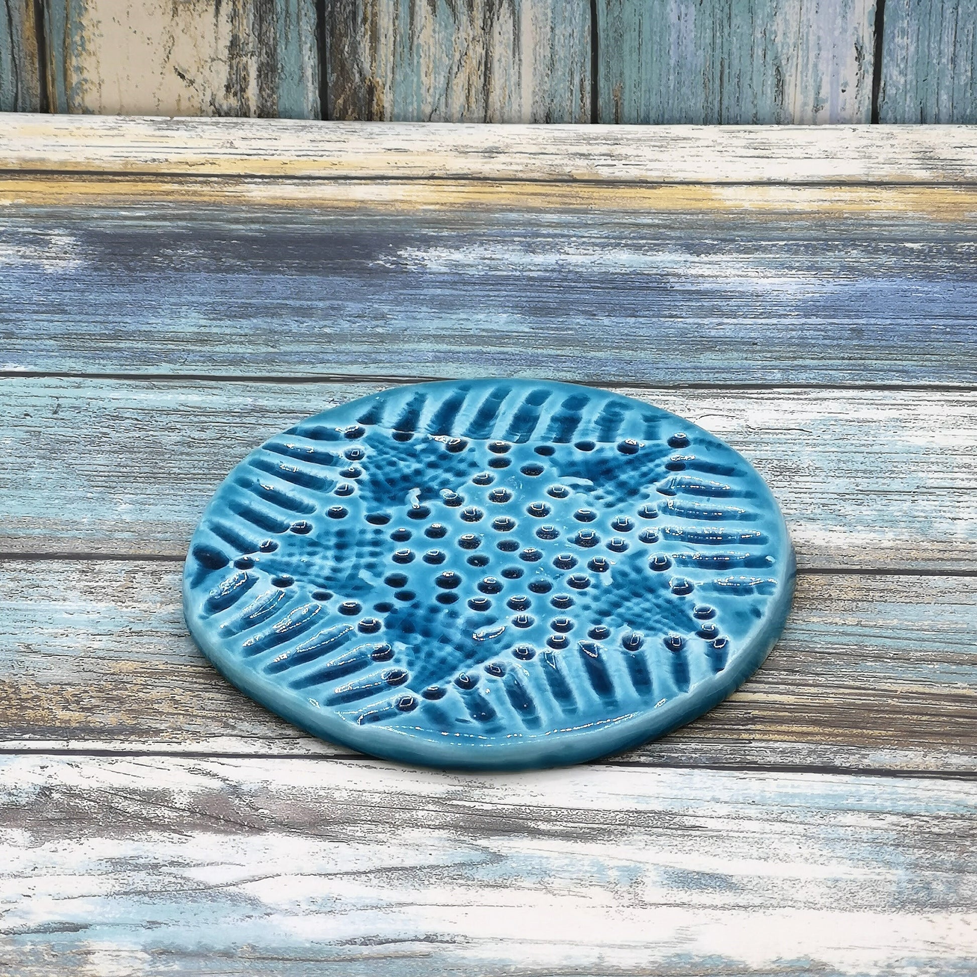 Handmade Modern Ceramic Round Coasters, Blue Textured Aesthetic Office Desk Accessories For Men, Housewarming Gift First Home - Ceramica Ana Rafael