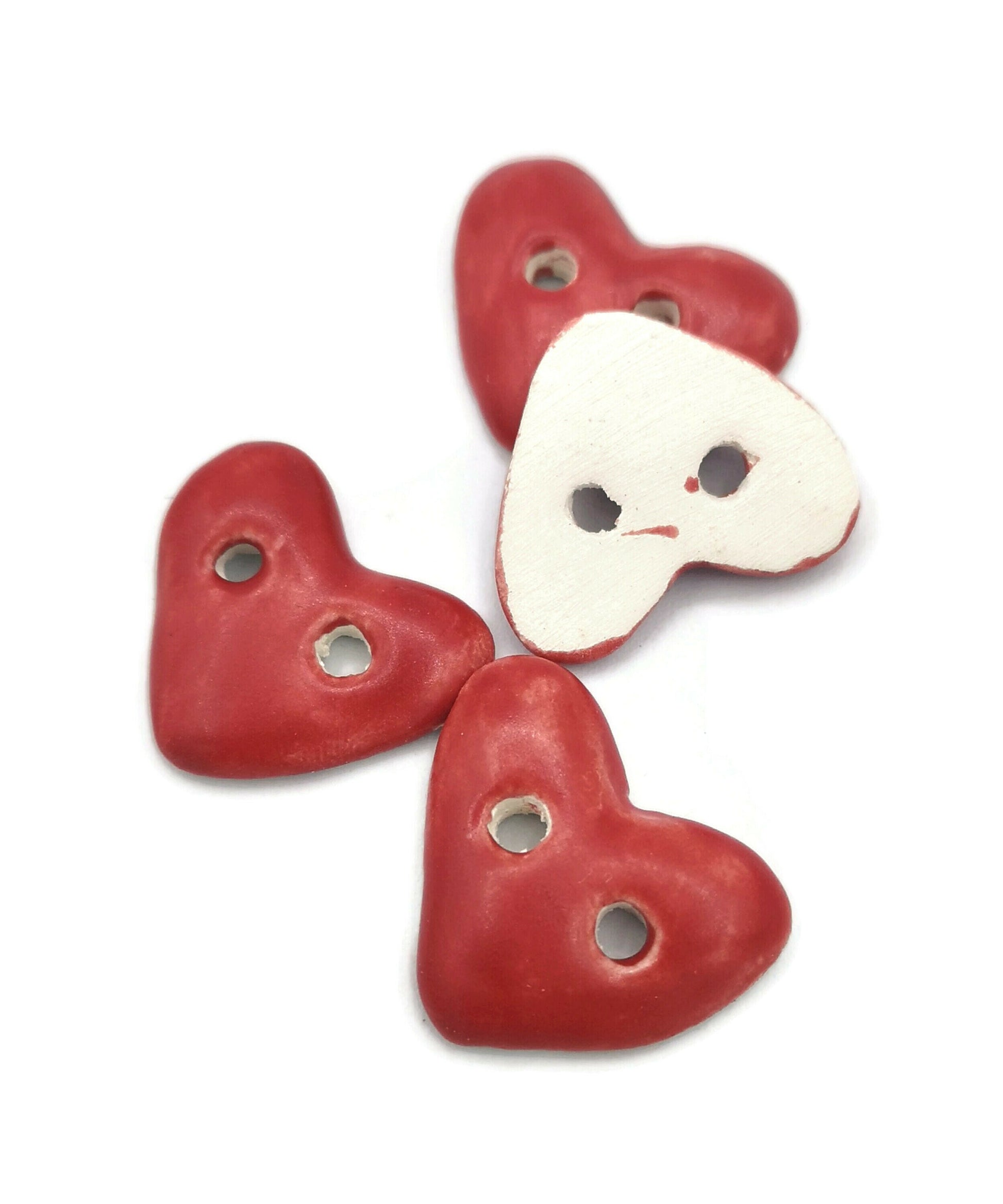 HEART BUTTON, NOVELTY Sewing Buttons, Set Of 4 Heart Shaped Buttons For Crafs, Ventines Day Decor - Ceramica Ana Rafael