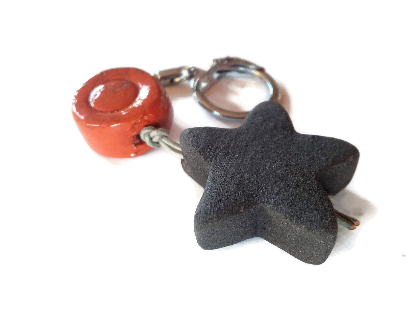 STAR KEY CHAIN, Cool Keychain For Men, Unique Keychain For Teacher, Handmade Keyring, Secret Santa Gifts, Beaded Keychain Accessories - Ceramica Ana Rafael