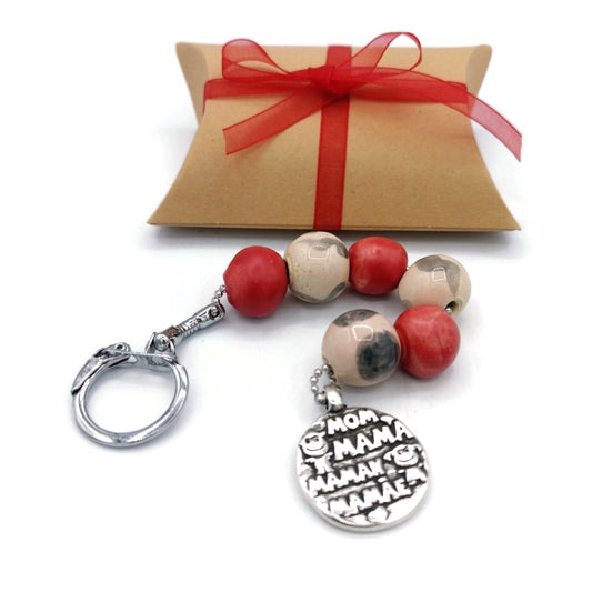 Handmade Ceramic Mom Keychain Accessories, Aesthetic Best Gifts For Her, New Mom Gift For Women, Clay Step Mom Gift - Ceramica Ana Rafael