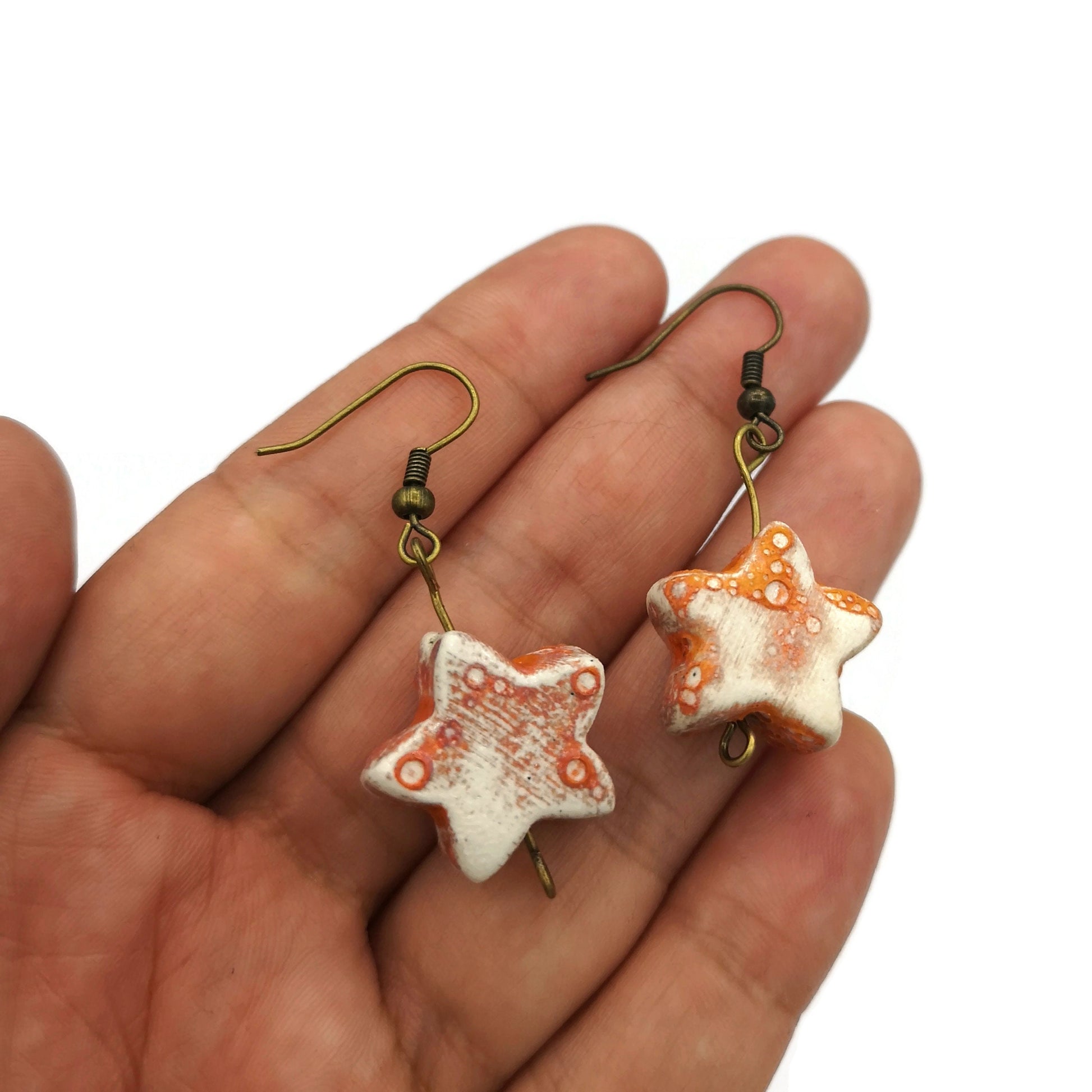 STAR EARRINGS DANGLE, Ceramic Star Drop Earrings, 9th Anniversary Gift For Her, Novelty Charm Aesthetic Earrings - Ceramica Ana Rafael