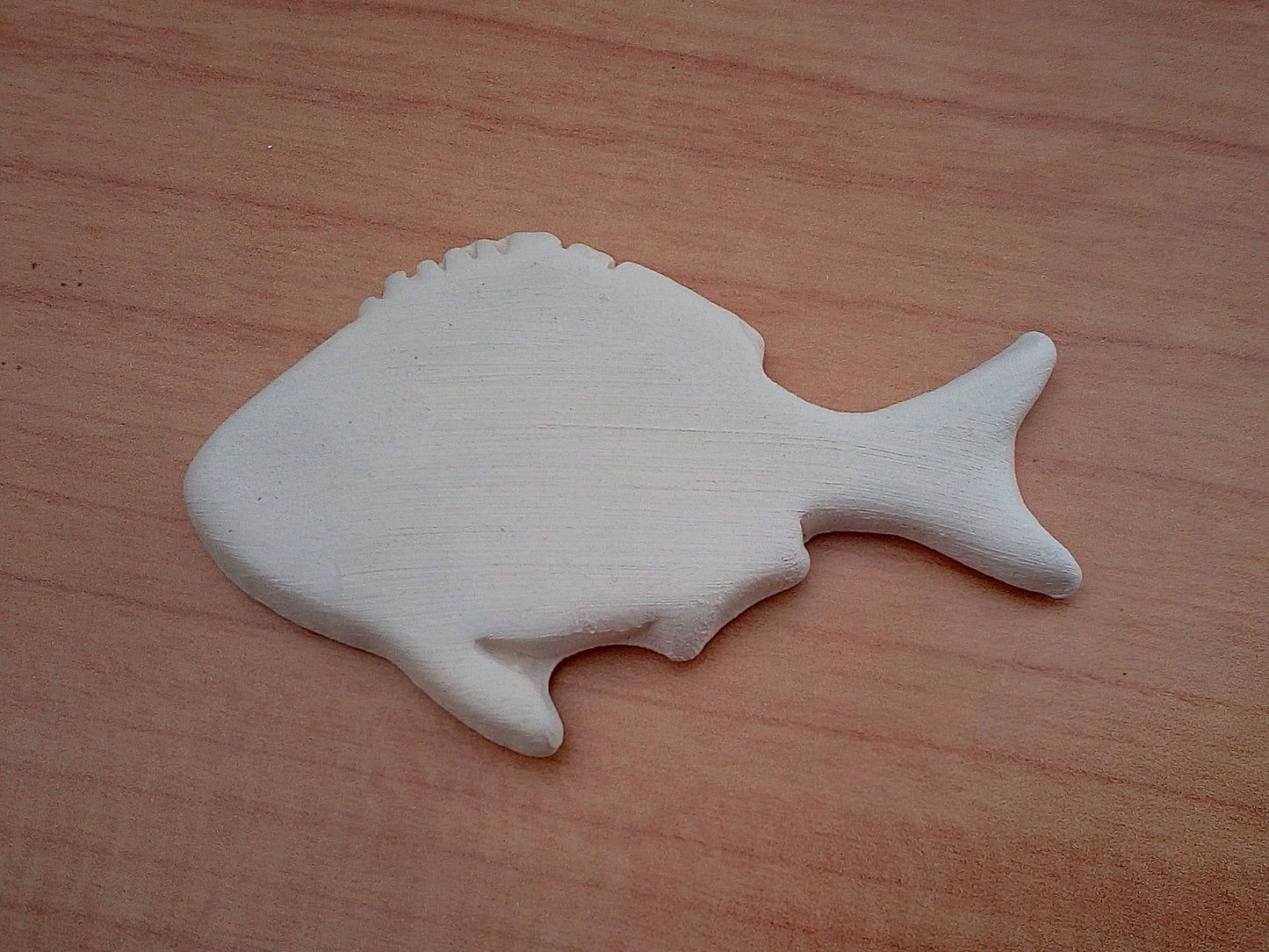 4Pc 70/80mm Handmade Ceramic Bisque Fish Plaque Ready To Paint, Unpainted Diy Blank Miniature Fish, U Paint Ceramics, Most Sold Items - Ceramica Ana Rafael
