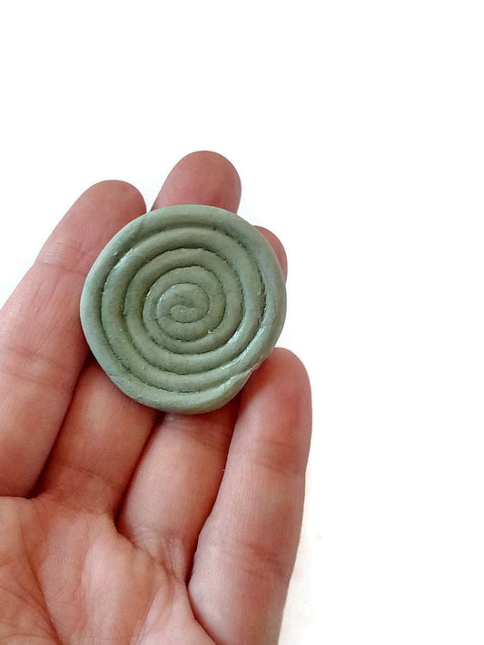 Handmade Ceramic Brooch Pin, Green Spiral Brooch, Mothers Day Gift For Grandma, Best Step Mom Birthday Gifts For Her - Ceramica Ana Rafael