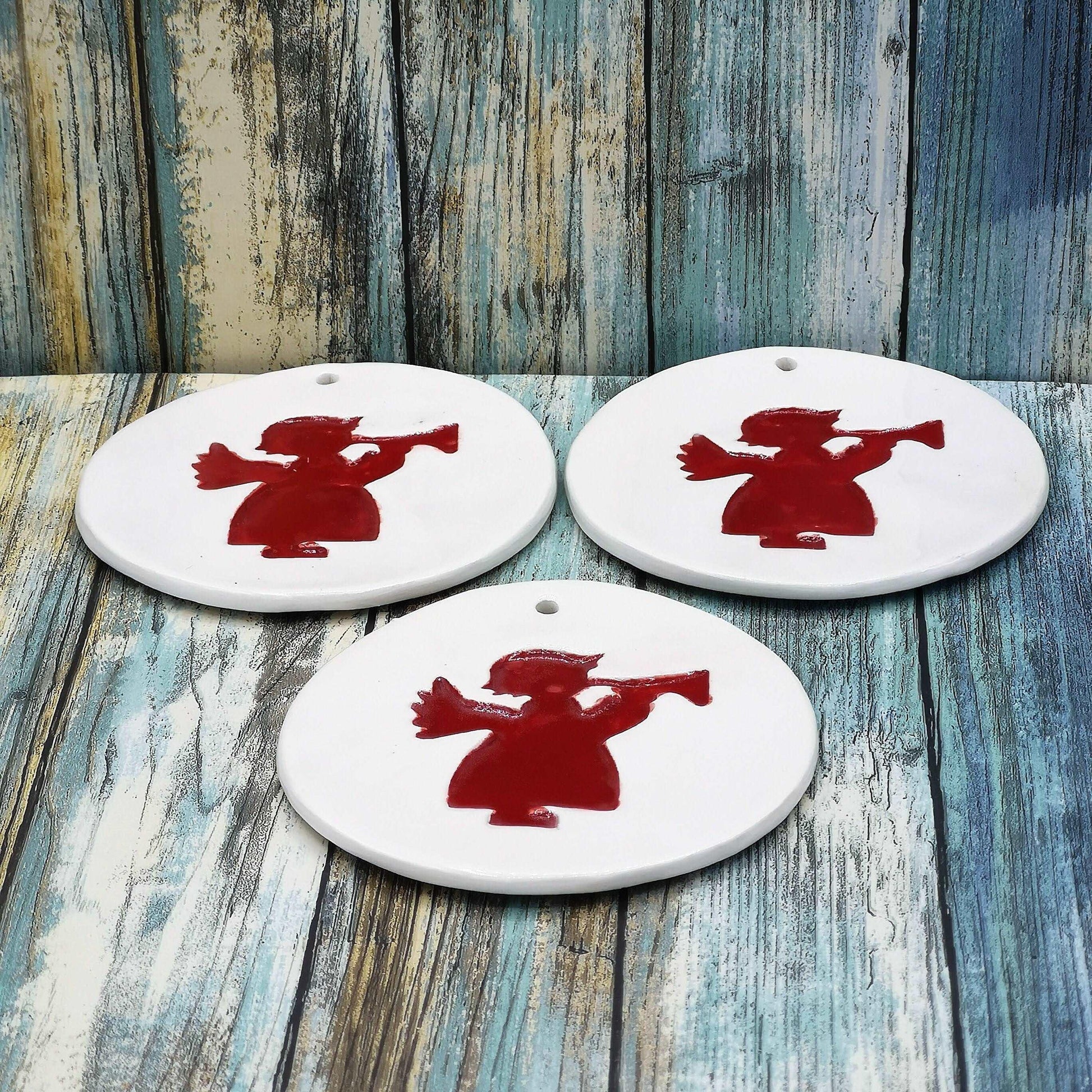 1Pc Handmade Ceramic Red and White Angel Wall Hanging, Round Christmas Tree Ornaments, Christian Wall Art, Pottery Nursery Wall Art