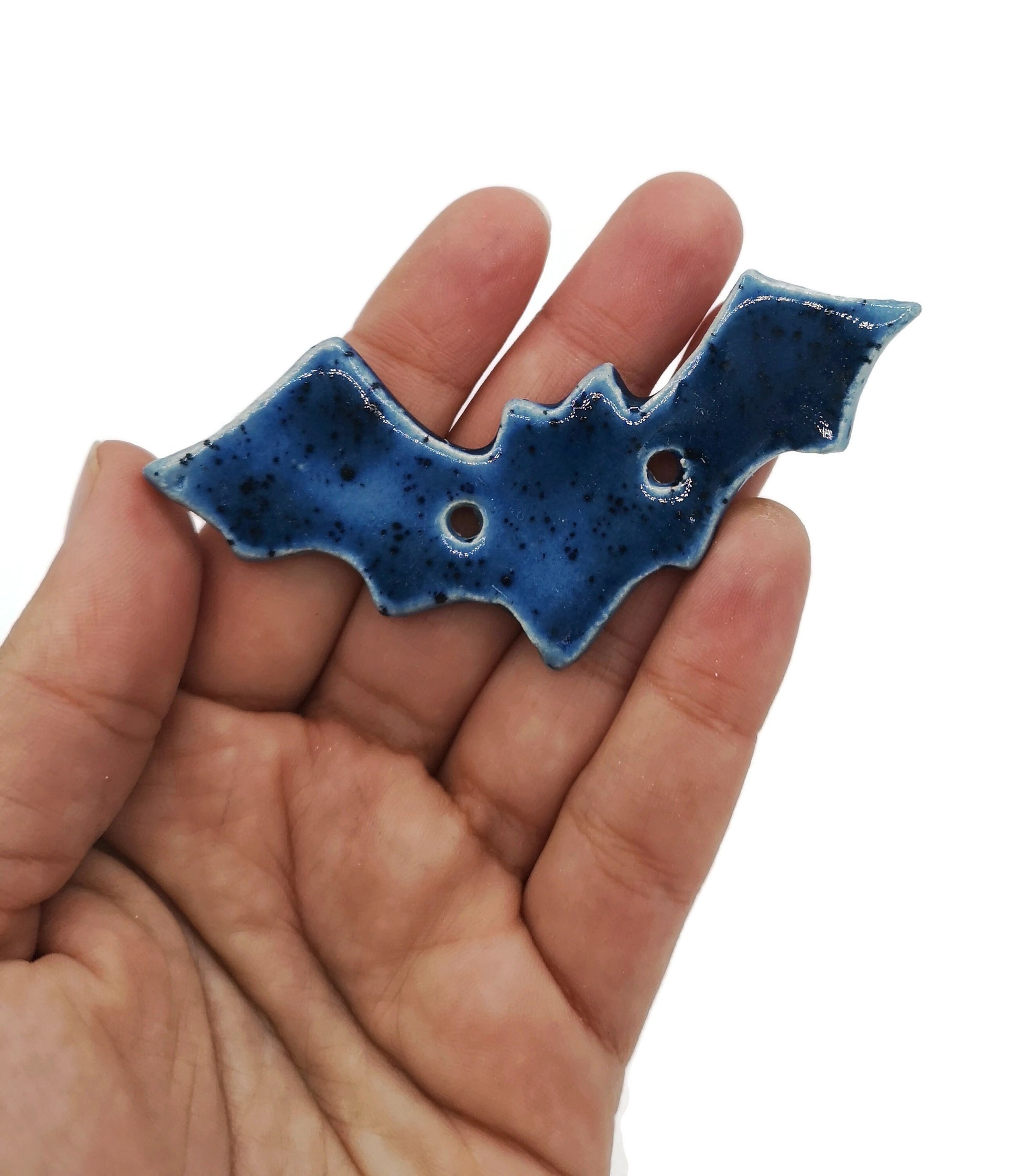 NOVELTY BUTTONS, HALLOWEEN Buttons, Set Of 3 Large Bat Sewing Buttons, Handmade Ceramics Gifts For Her, Handmade Pottery - Ceramica Ana Rafael