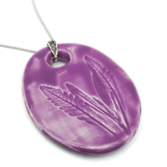 Statement Lavender Pendant Necklace For Women, Boho Leaf Necklace For Her, Bohemian Mom Birthday Gift, Custom Wedding Necklace Lilac Plant - Ceramica Ana Rafael