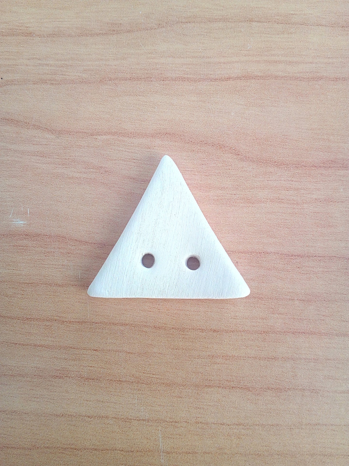 BLANK BUTTONS, TRIANGLE Sewing Buttons For Jewery Making, Set Of 10 Unpainted Ceramic Bisque Ready To Paint, Novelty Buttons, Flat Buttons - Ceramica Ana Rafael