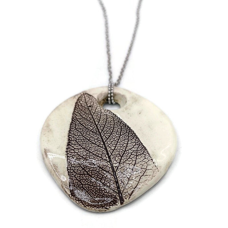 Everyday Sage Leaf Necklace, Pendant Necklace, Large Statement Necklace, Plant Mom Gift For Women, Handmade Ceramic Jewelry, Step Mom Gift - Ceramica Ana Rafael