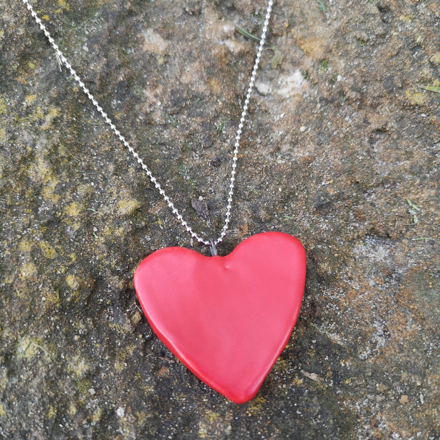 Handmade Ceramic Red Heart Necklace Pendant For Women, Aesthetic Necklace For Mom, Cute Gift For Her, Mothers Day Gift From Daughter - Ceramica Ana Rafael