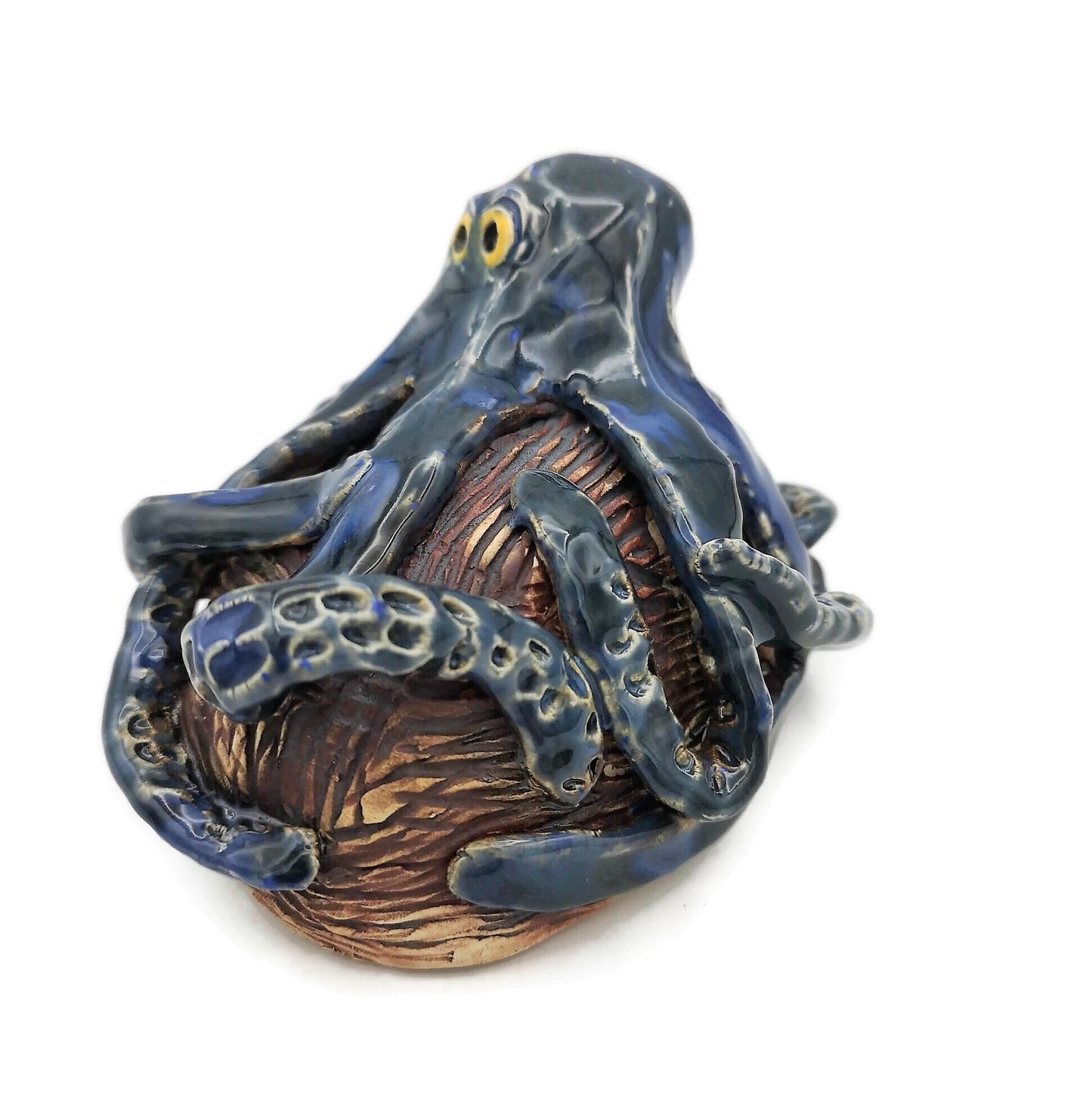 Modern Handmade Ceramic Sculpture, Octopus Contemporary Art, Custom Fish Tank Decor, Coastal Decor Table Sculpture, Aquarium Decor - Ceramica Ana Rafael