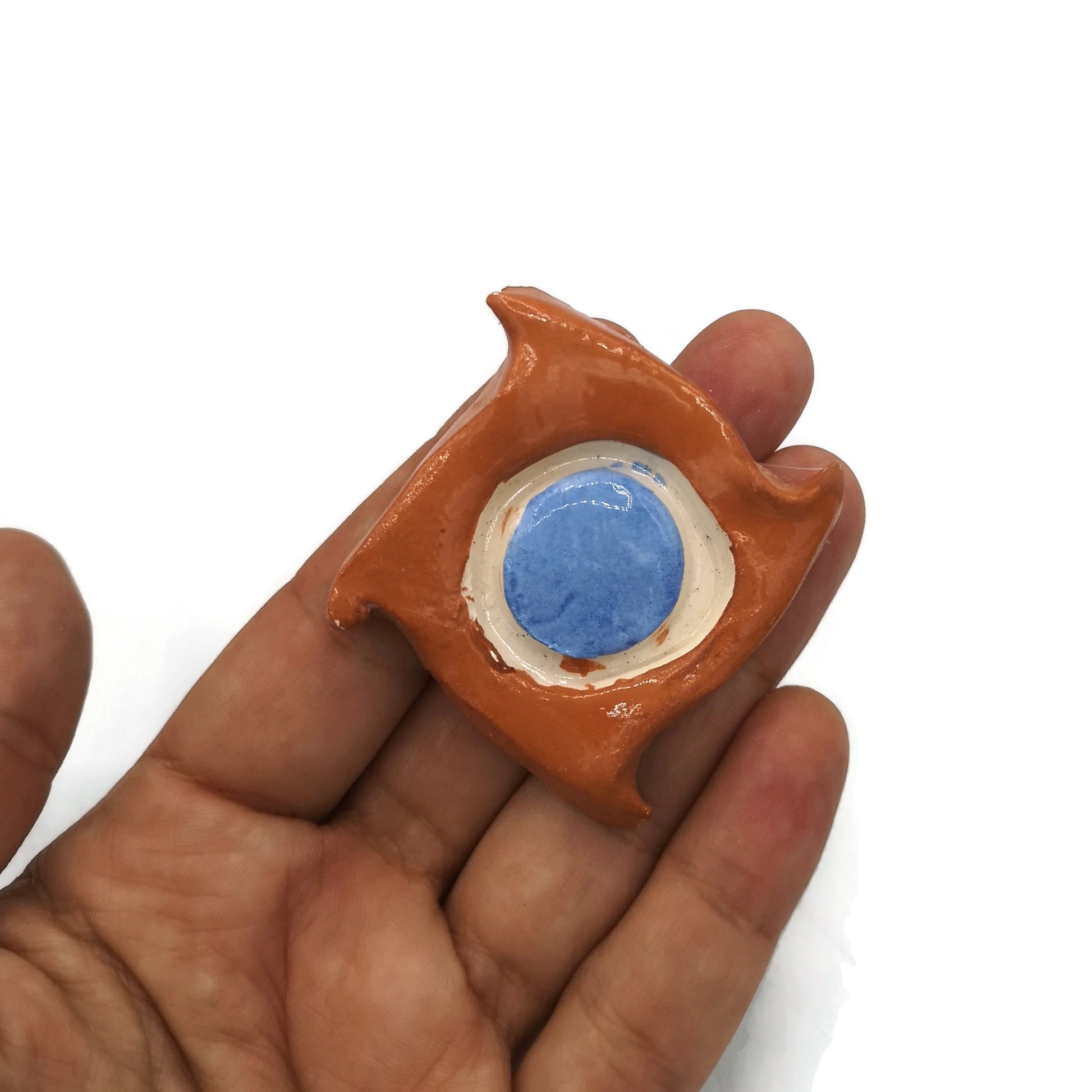 Black or Red Handmade Ceramic Brooch With Irregular Shape, Unique Brooch For Women, Hand Painted Clay Scarf Brooch Gift For Wife - Ceramica Ana Rafael