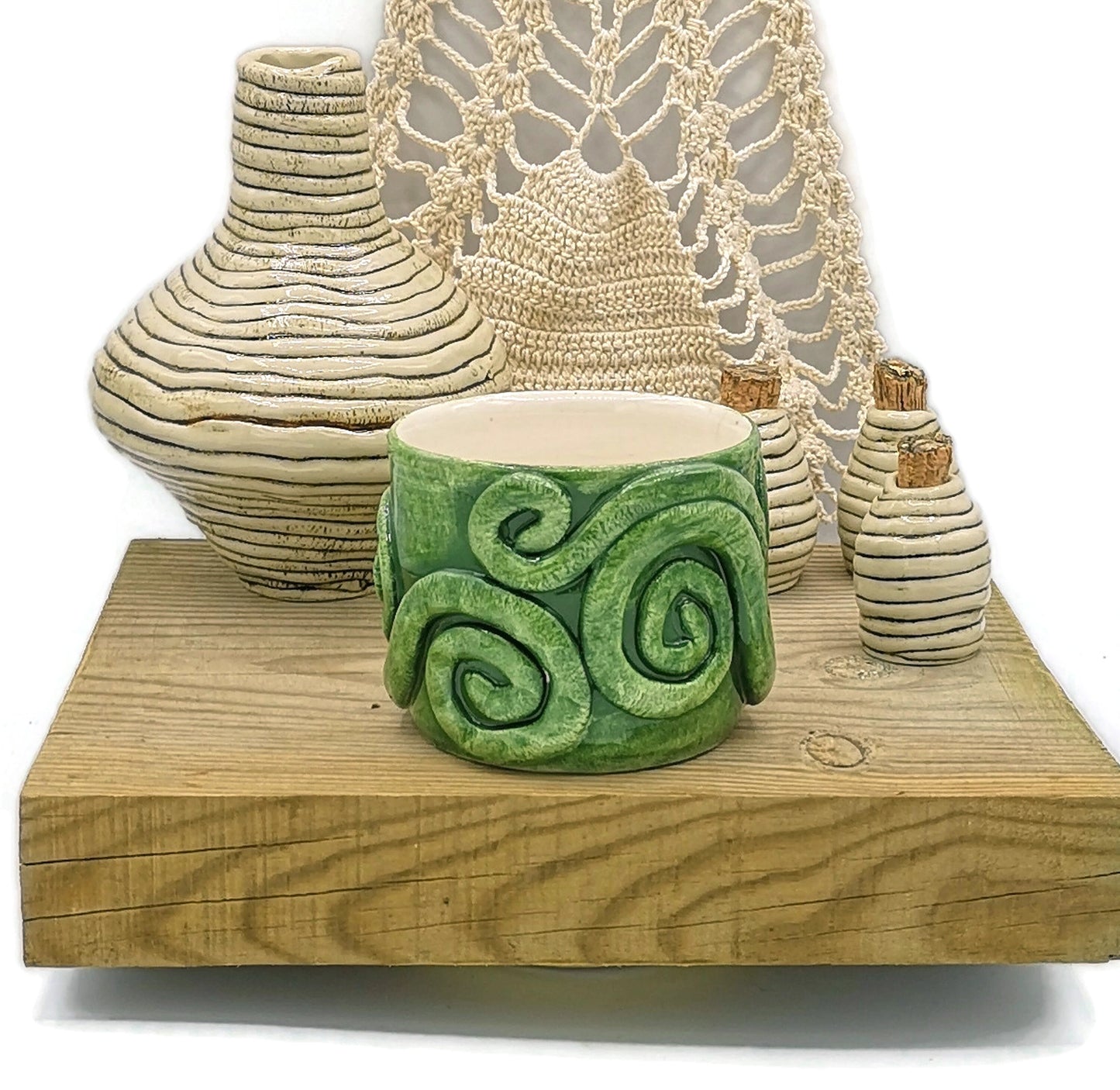 Handmade Ceramic Textured Green Vase For Home Decor, Pottery Succulent Planter Pot, Sculptural Utensil Holder, Mothers Day Gift For Grandma - Ceramica Ana Rafael