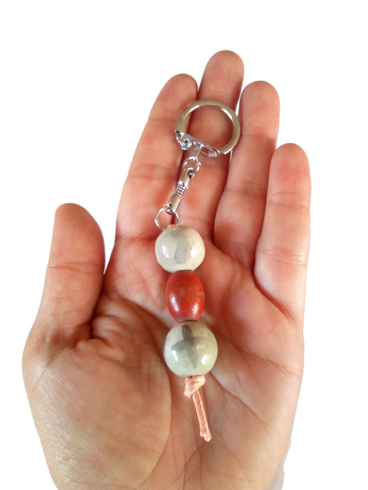 BEADED KEYCHAIN, CERAMIC Keychain, Customizable Keychain For Men, Daddy Keychain Handmade Accessories, Unique Secret Santa Gifts - Ceramica Ana Rafael