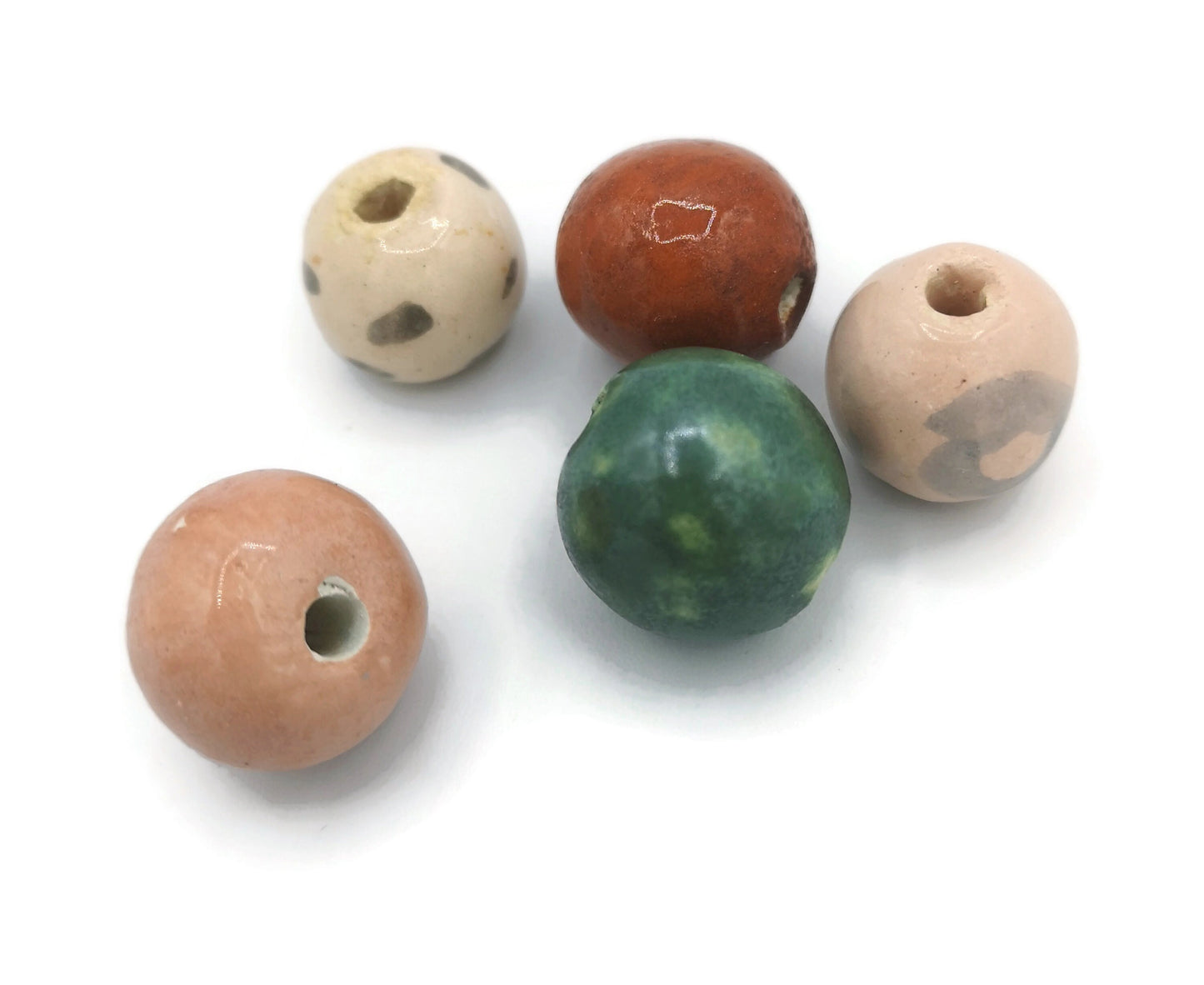 5Pc 15mm Handmade Ceramic Round Macrame Beads large Hole 2mm, Mixed Craft Beads Decorative for Jewelry Making, Assorted Clay Beads - Ceramica Ana Rafael
