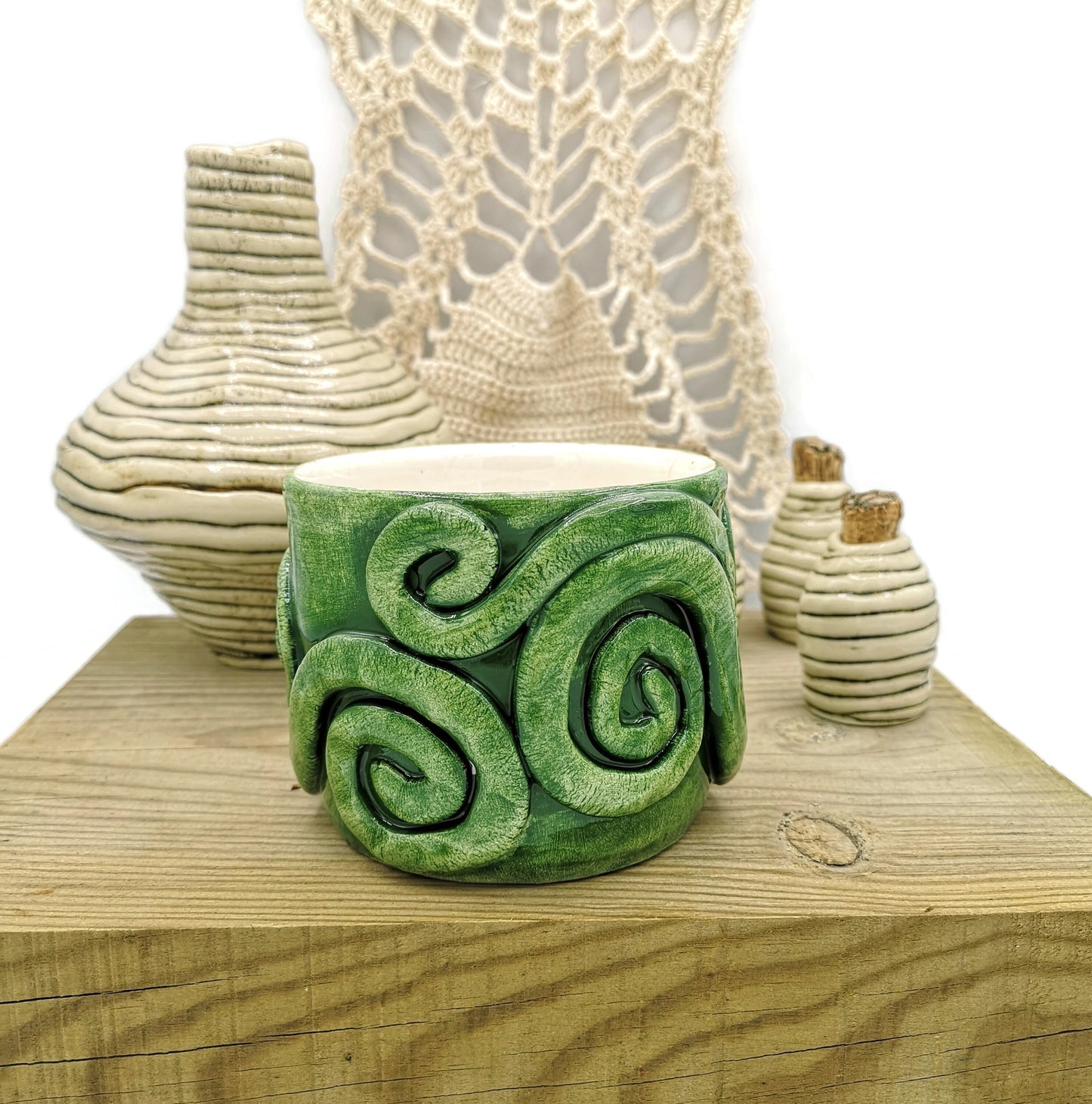 Handmade Ceramic Textured Green Vase For Home Decor, Pottery Succulent Planter Pot, Sculptural Utensil Holder, Mothers Day Gift For Grandma - Ceramica Ana Rafael