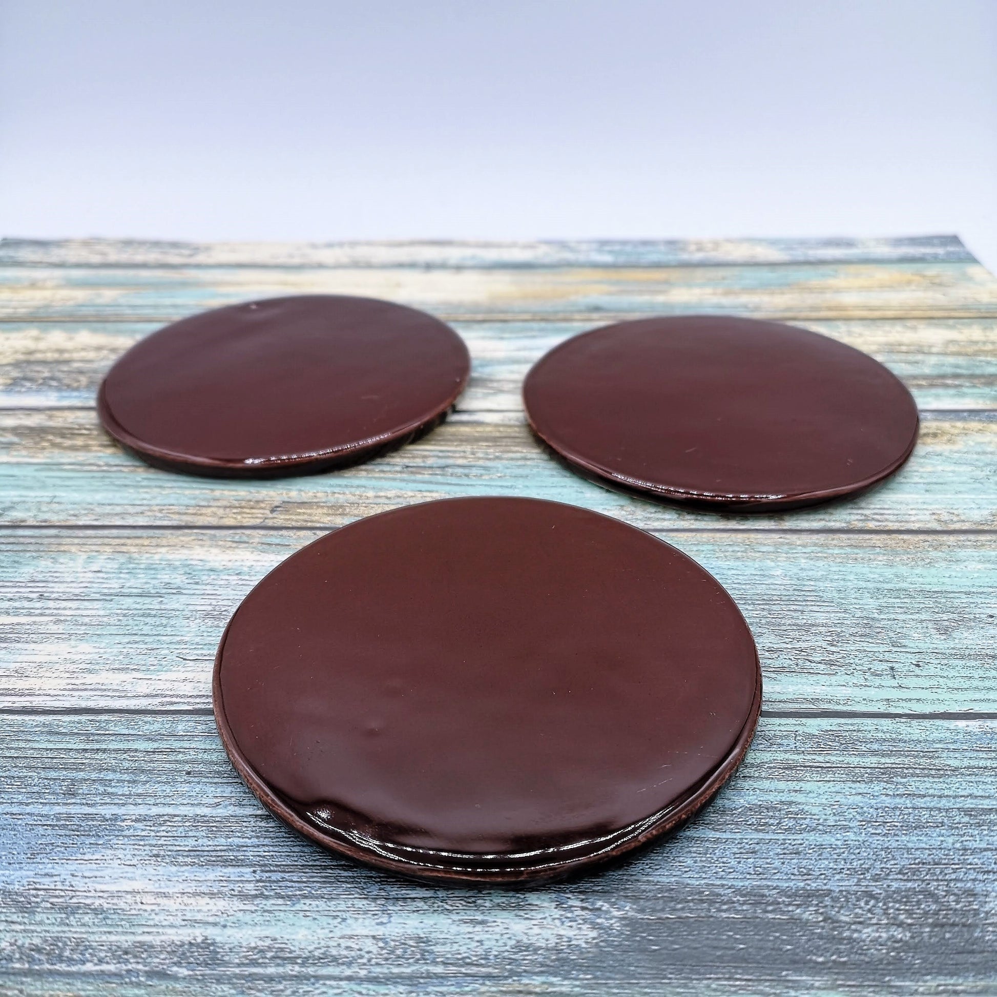 CERAMIC OFFICE COASTERS, Round Shaped Brown Handmade Cup Coasters For Men - Ceramica Ana Rafael