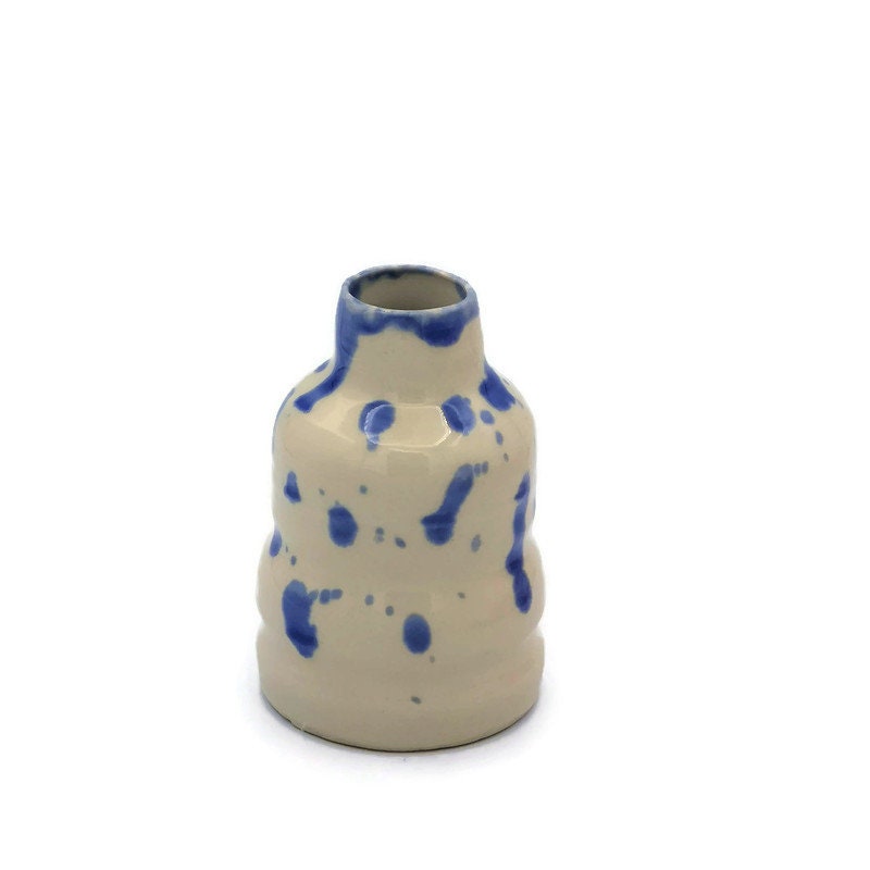 MODERN CERAMIC VASE, Mothers Day Gift From Daughter, Sculptural Farmhouse Decor Housewarming Gift New Home, Unique Wedding Gift For Couple - Ceramica Ana Rafael