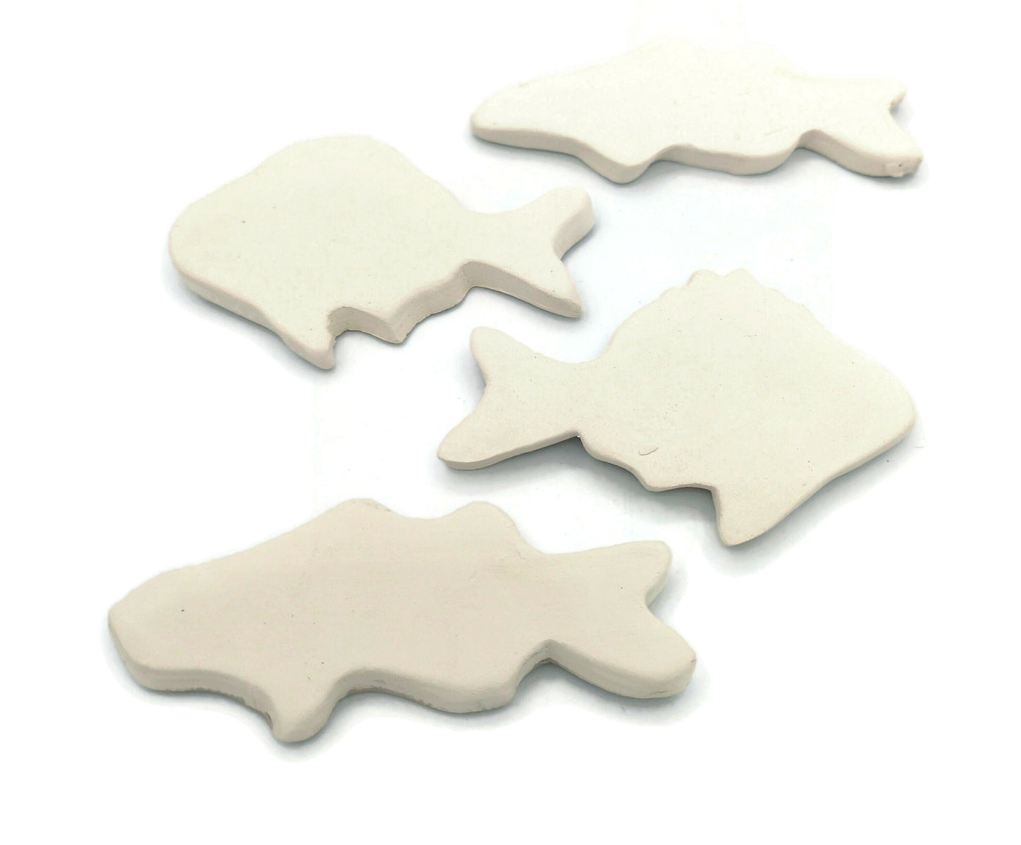 4Pc 70/80mm Handmade Ceramic Bisque Fish Plaque Ready To Paint, Unpainted Diy Blank Miniature Fish, U Paint Ceramics, Most Sold Items - Ceramica Ana Rafael