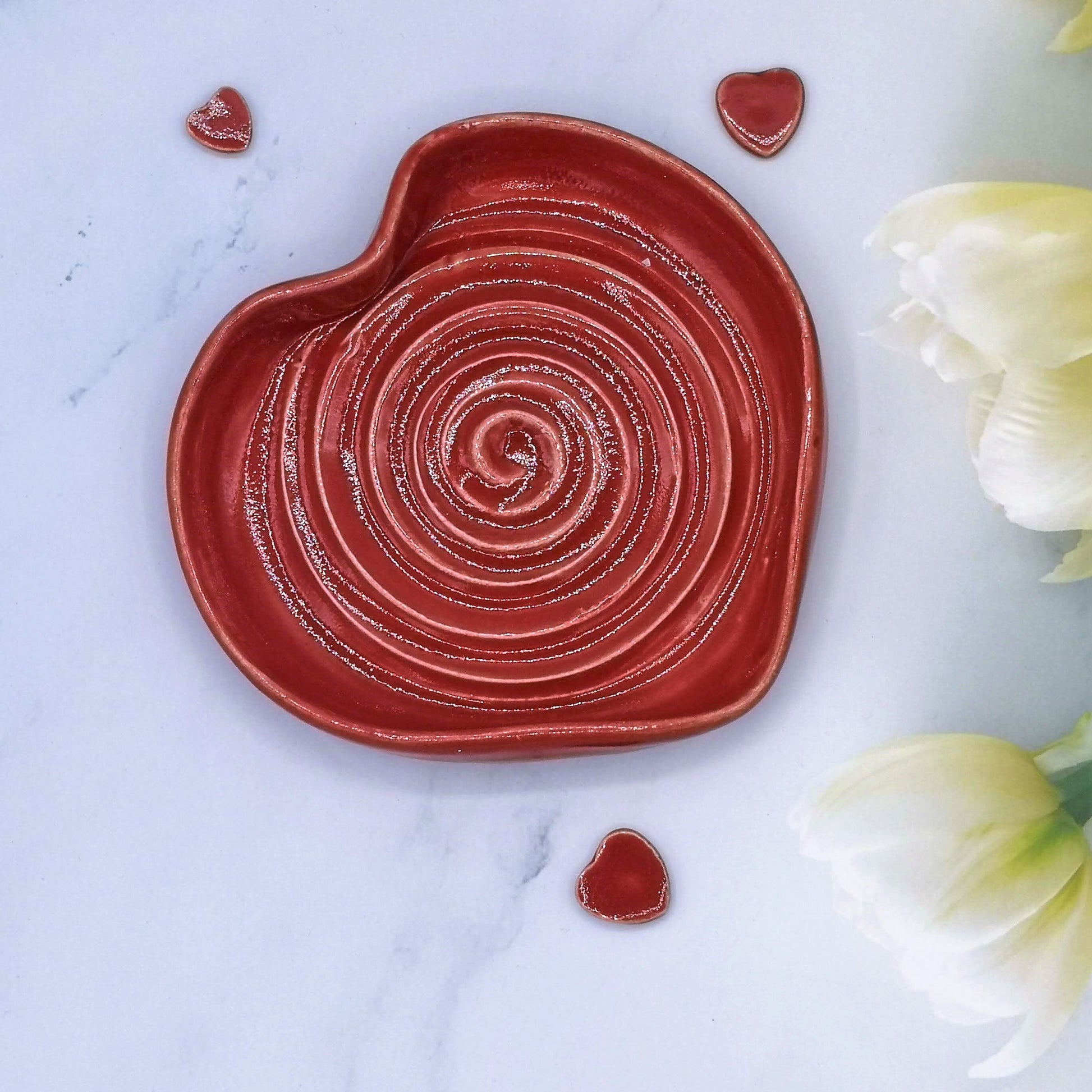 HEART SHAPED BOWL, Clay Ring Holder Dish, Cute Jewelry Trinket Dish, Ceramic Soap Saver Dish, Girlfriend Valentines Day Gift - Ceramica Ana Rafael