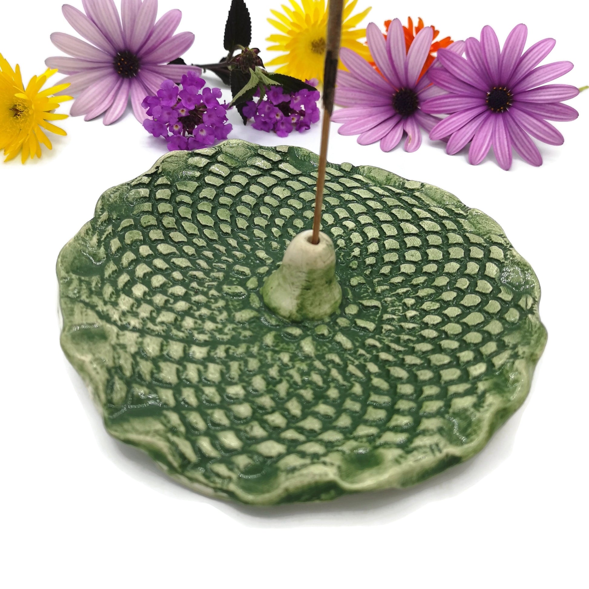 Handmade Ceramic Green Incense Stick Holder With Vintage Lace Texture, Best Gifts For Her, Clay Incense Burner, Housewarming Gift First Home - Ceramica Ana Rafael