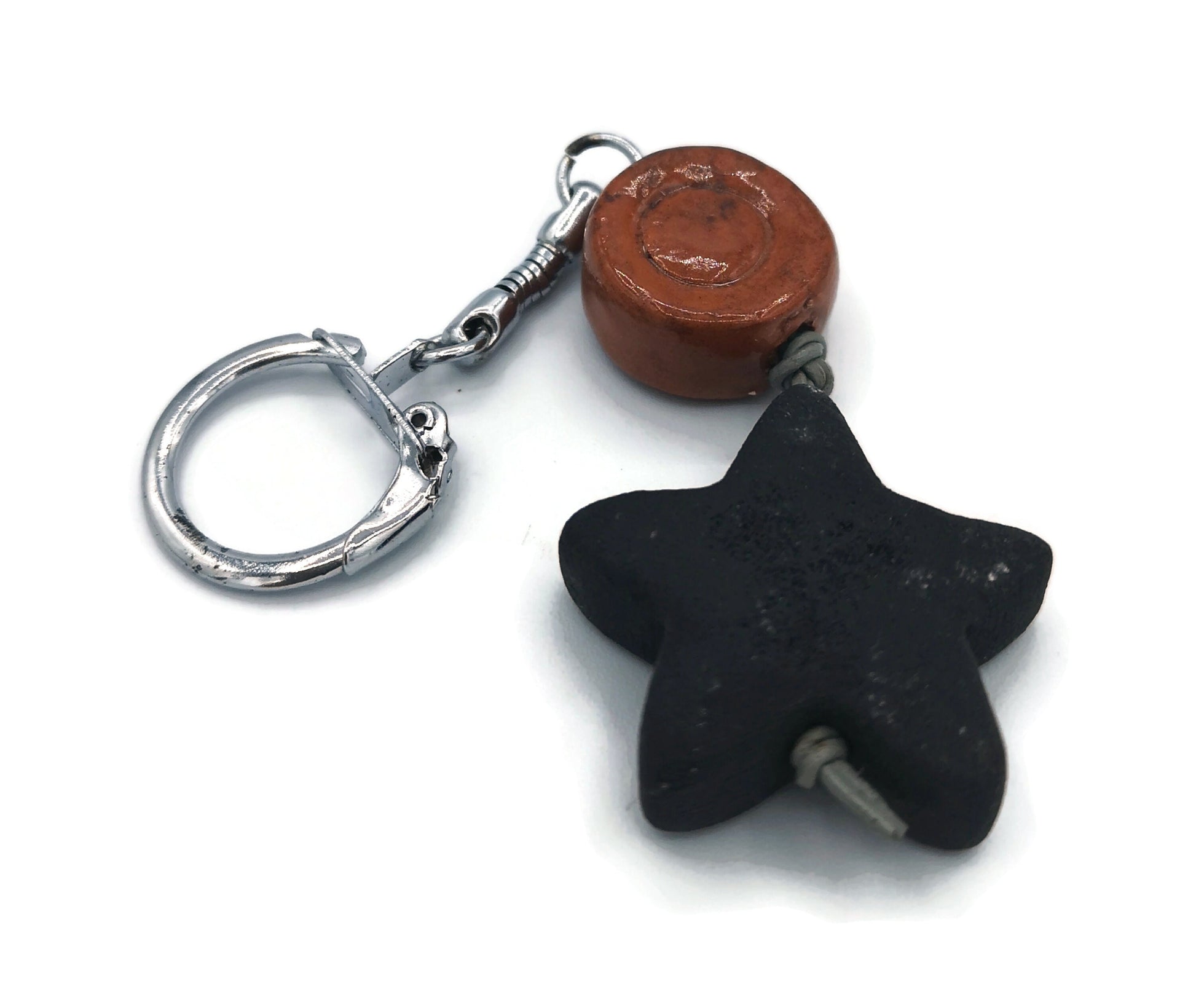STAR KEY CHAIN, Cool Keychain For Men, Unique Keychain For Teacher, Handmade Keyring, Secret Santa Gifts, Beaded Keychain Accessories - Ceramica Ana Rafael