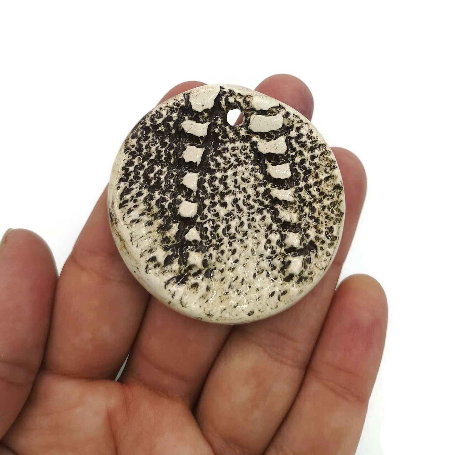 1Pc 35/45mm Handmade Ceramic Textured Necklace Pendant For Jewelry Making, Large Circle Modern Clay Charms Round Shape, Vintage Lace Texture