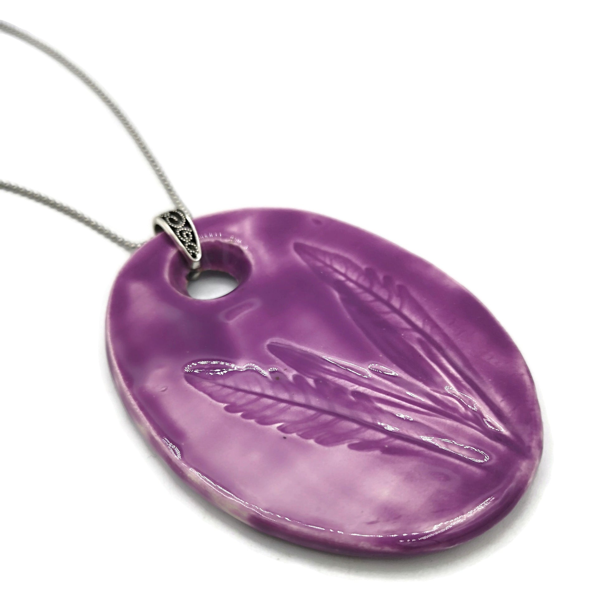 Statement Lavender Pendant Necklace For Women, Boho Leaf Necklace For Her, Bohemian Mom Birthday Gift, Custom Wedding Necklace Lilac Plant - Ceramica Ana Rafael