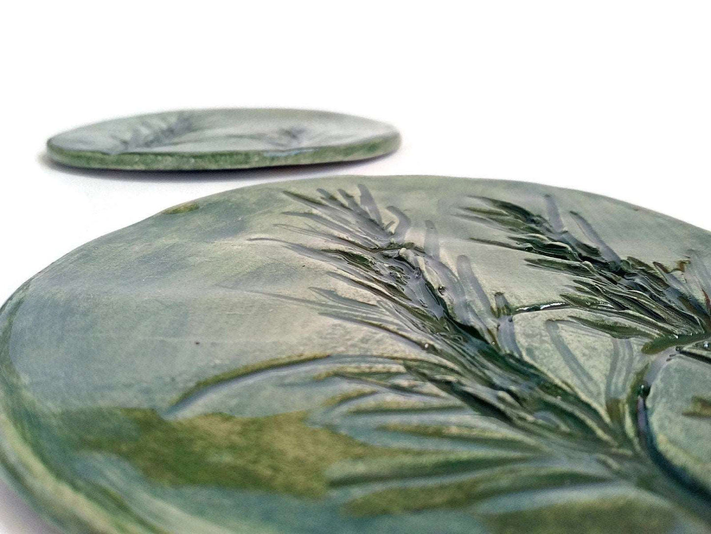 1Pc Handmade Ceramic Rustic Coasters Tile With Cork Back, Mothers Day Gift Idea, Botanical Round Coasters For Plant Lovers Artisan Pottery