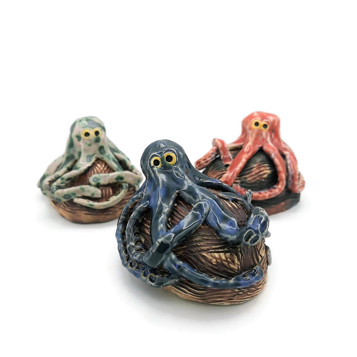 Modern Handmade Ceramic Sculpture, Octopus Contemporary Art, Custom Fish Tank Decor, Coastal Decor Table Sculpture, Aquarium Decor - Ceramica Ana Rafael