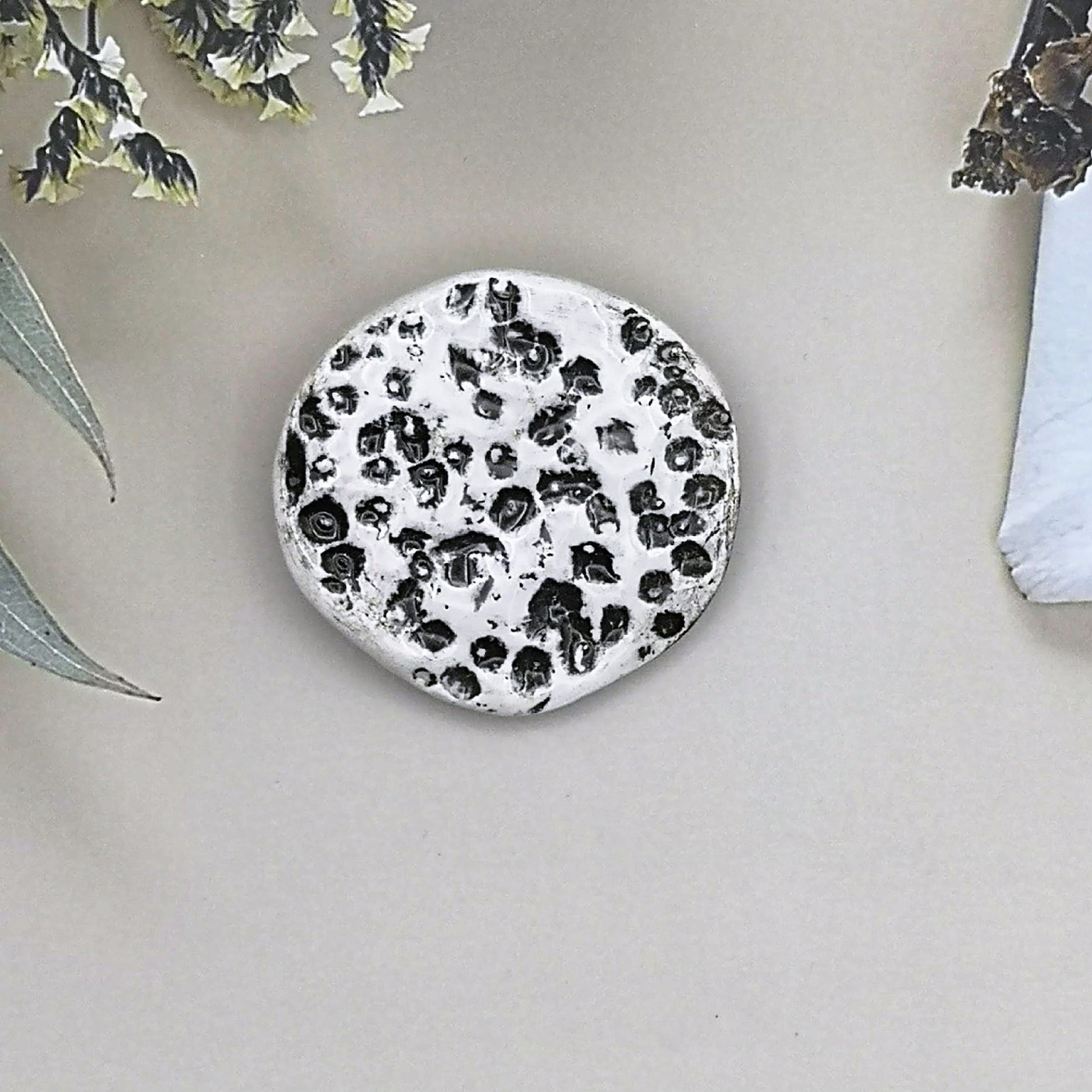 Beige Textured Moon Brooch Pin For Women, Handmade Ceramic Jewelry, Dark Academia Best Gifts for Her, Stocking Stuffers Idea - Ceramica Ana Rafael