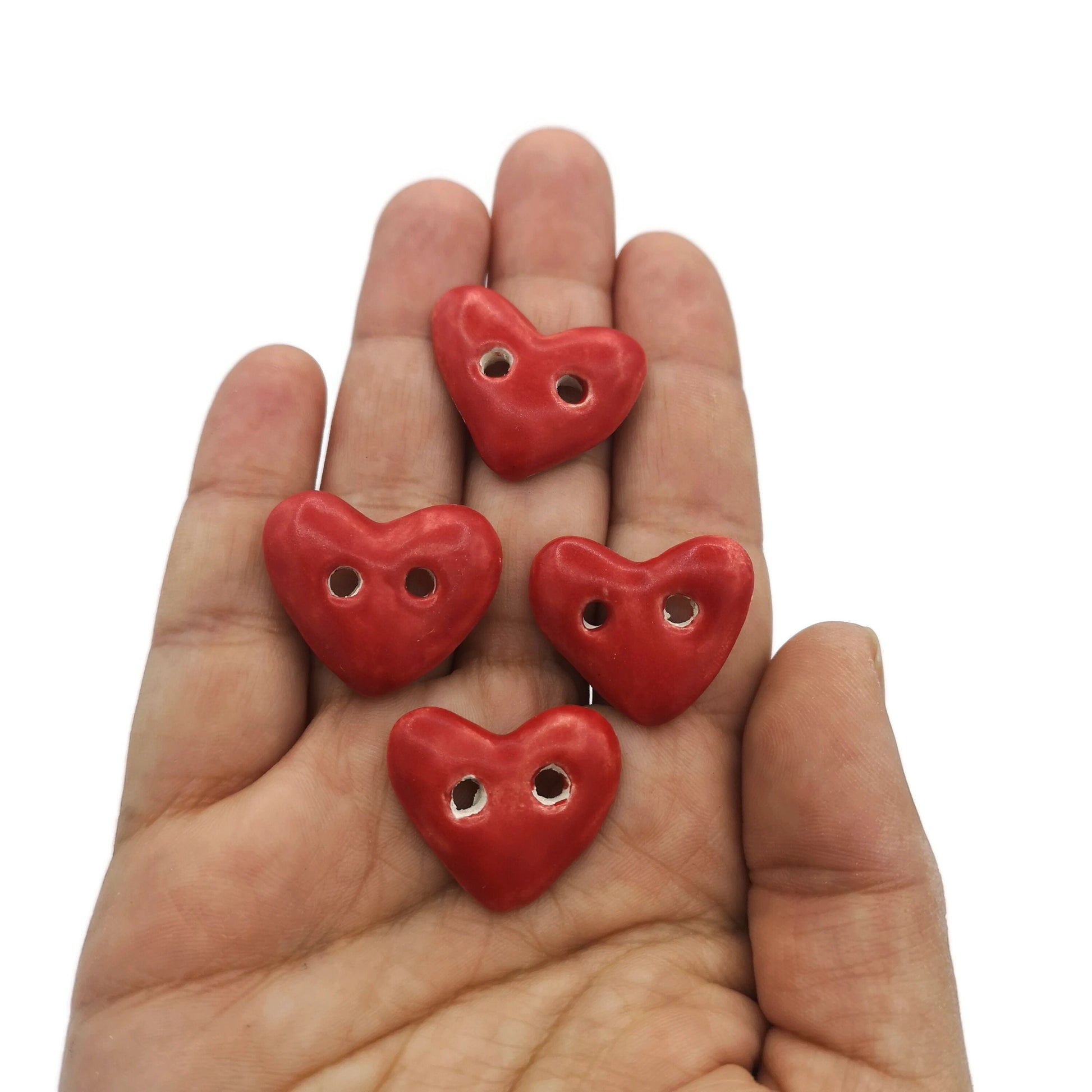 HEART BUTTON, NOVELTY Sewing Buttons, Set Of 4 Heart Shaped Buttons For Crafs, Ventines Day Decor - Ceramica Ana Rafael