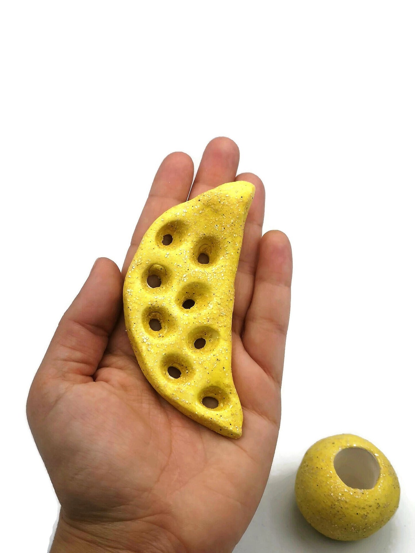 Set of 1 Extra Large Ceramic Bead And 1 Sparkly Yellow Moon Pendant, Giant Macrame Beads, Round Ball And Moon Ornaments, Focal Point Beads - Ceramica Ana Rafael