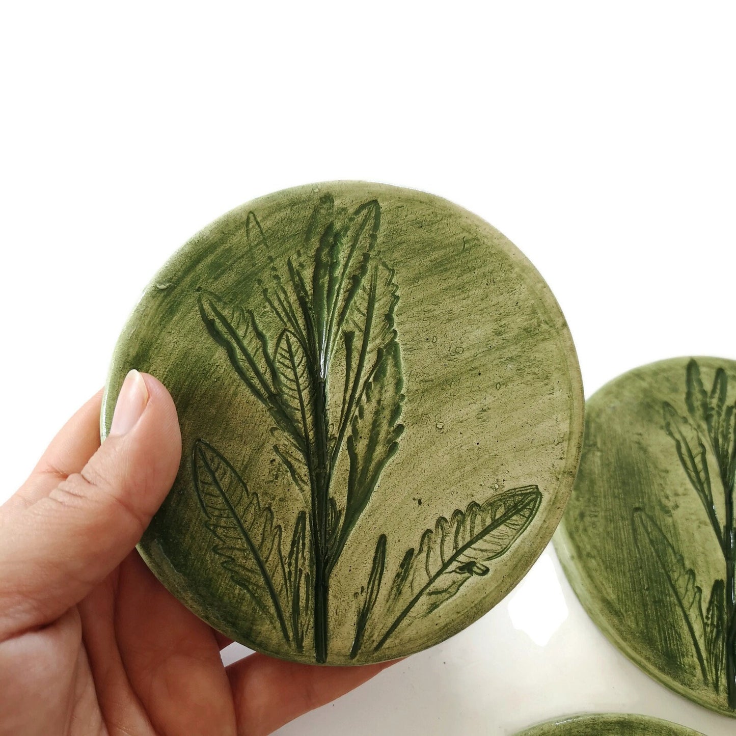 3Pcs Handmade Ceramic Coasters, Round Tiles With Cork Back and Green Lavender Leaves Design, Beer Coasters, Unusual Modern Pressed Plant - Ceramica Ana Rafael