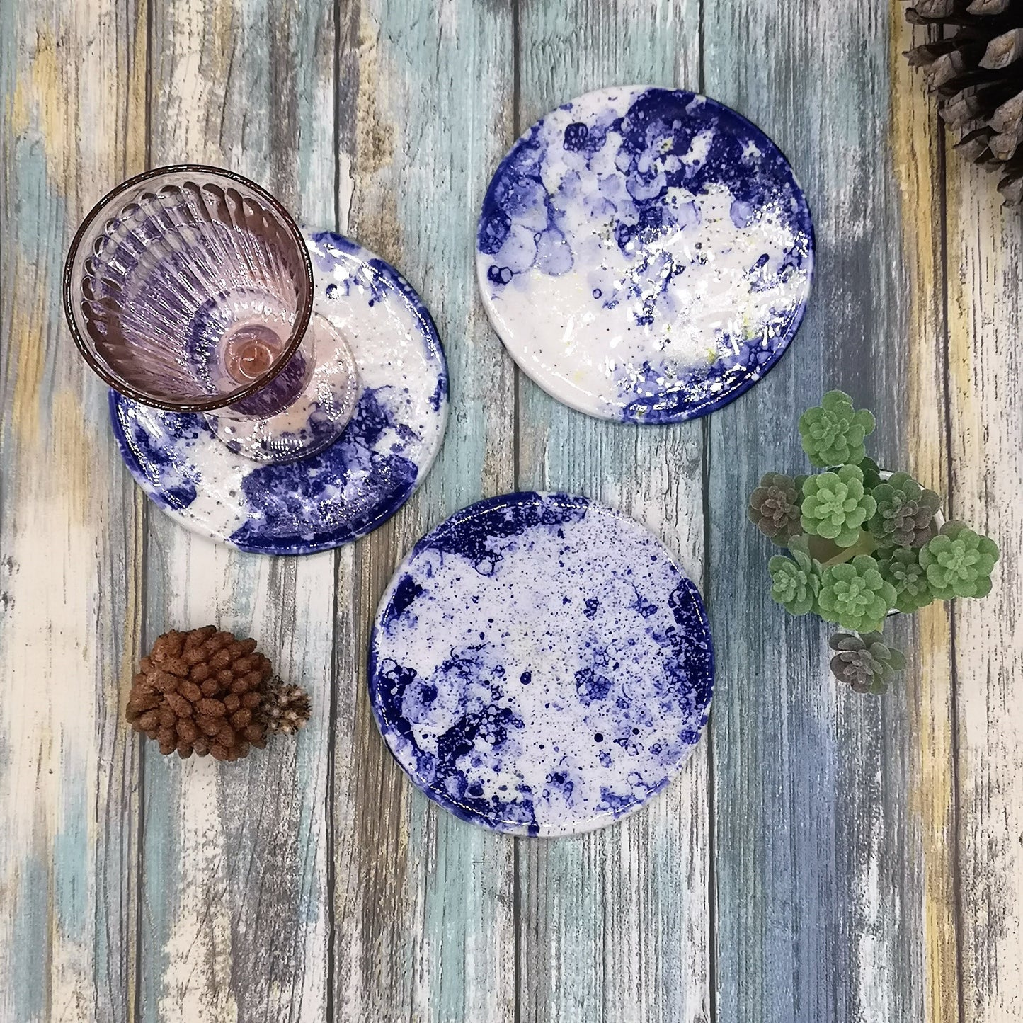 CERAMIC COASTERS, MODERN Coasters Round Shaped For Office Desk, Host Gift, Housewarming Gift First Home - Ceramica Ana Rafael