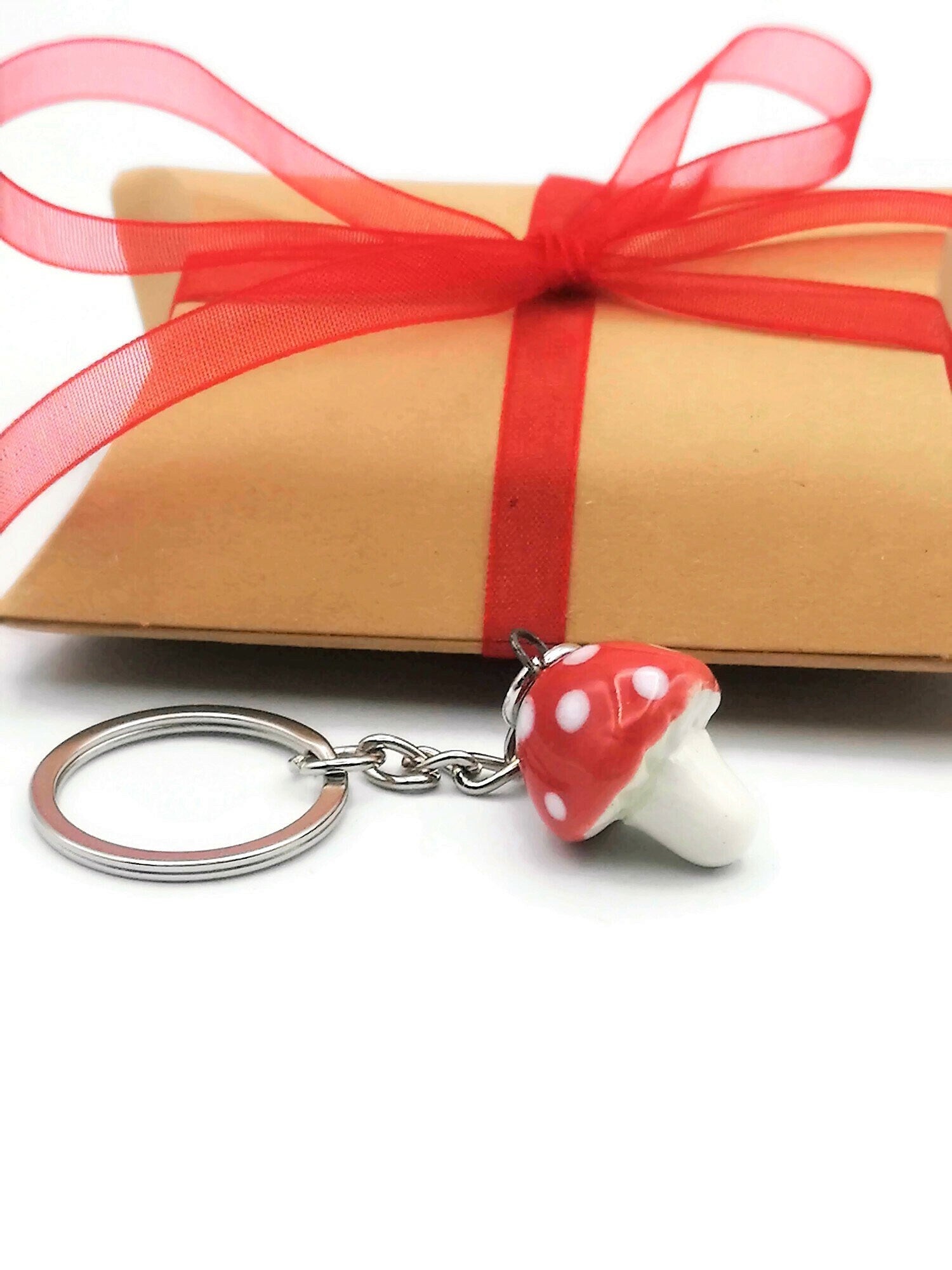 Handmade Ceramic Red Mushroom Keychain For Women, Cut Mushroom Charm Key Chain Gift For Her, Unique Artisan Cottagecore Accessories - Ceramica Ana Rafael
