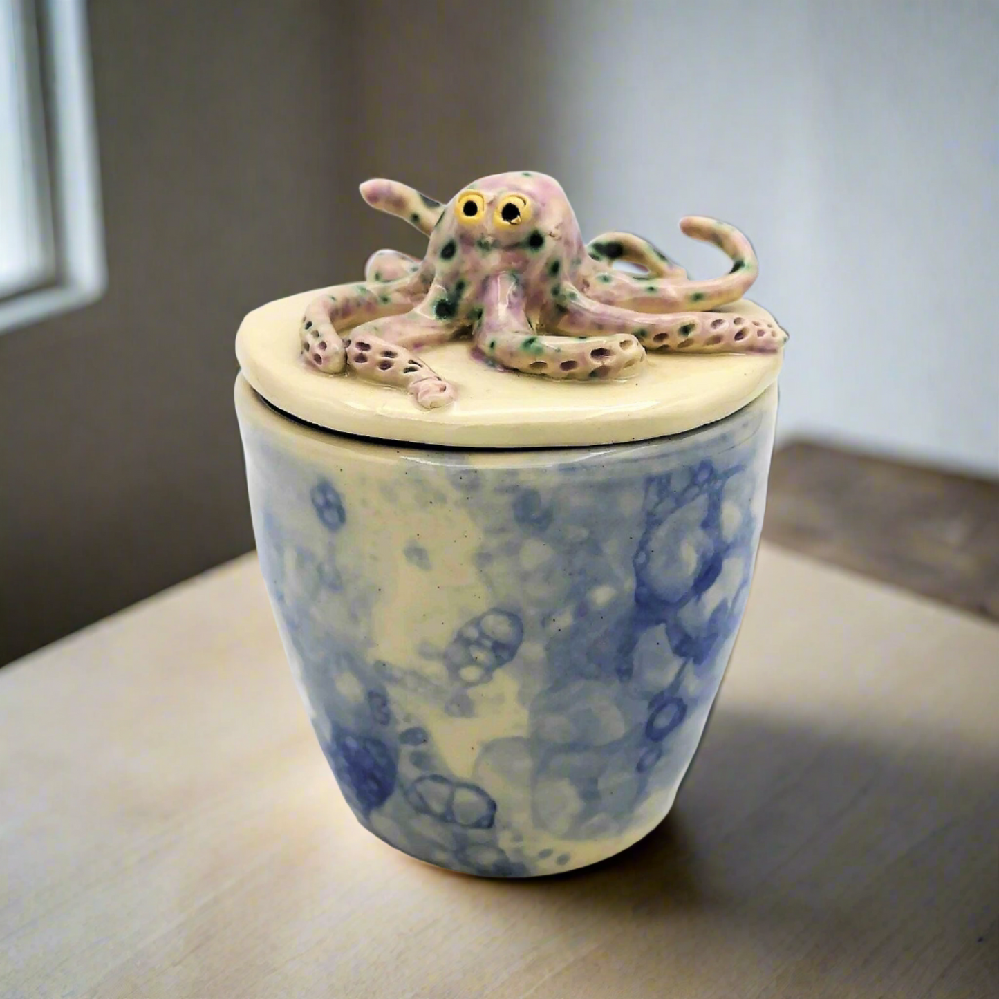 Azucarero de cerámica hecho a mano con tapa, recipiente de azúcar de tarro de cerámica moderno, regalo de inauguración de la casa, primer hogar costero, decoración del hogar, tazón de sal de olla de arcilla