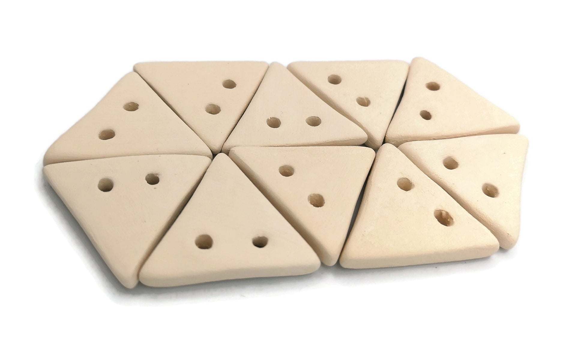 BLANK BUTTONS, TRIANGLE Sewing Buttons For Jewery Making, Set Of 10 Unpainted Ceramic Bisque Ready To Paint, Novelty Buttons, Flat Buttons - Ceramica Ana Rafael