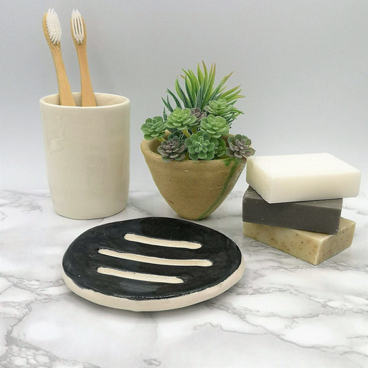 CERAMIC SOAP DISH, Ceramic Soap Dish, Eco Friendly Bathroom Accessories, Zero waste Clay Pottery Soap Dish Drain - Ceramica Ana Rafael