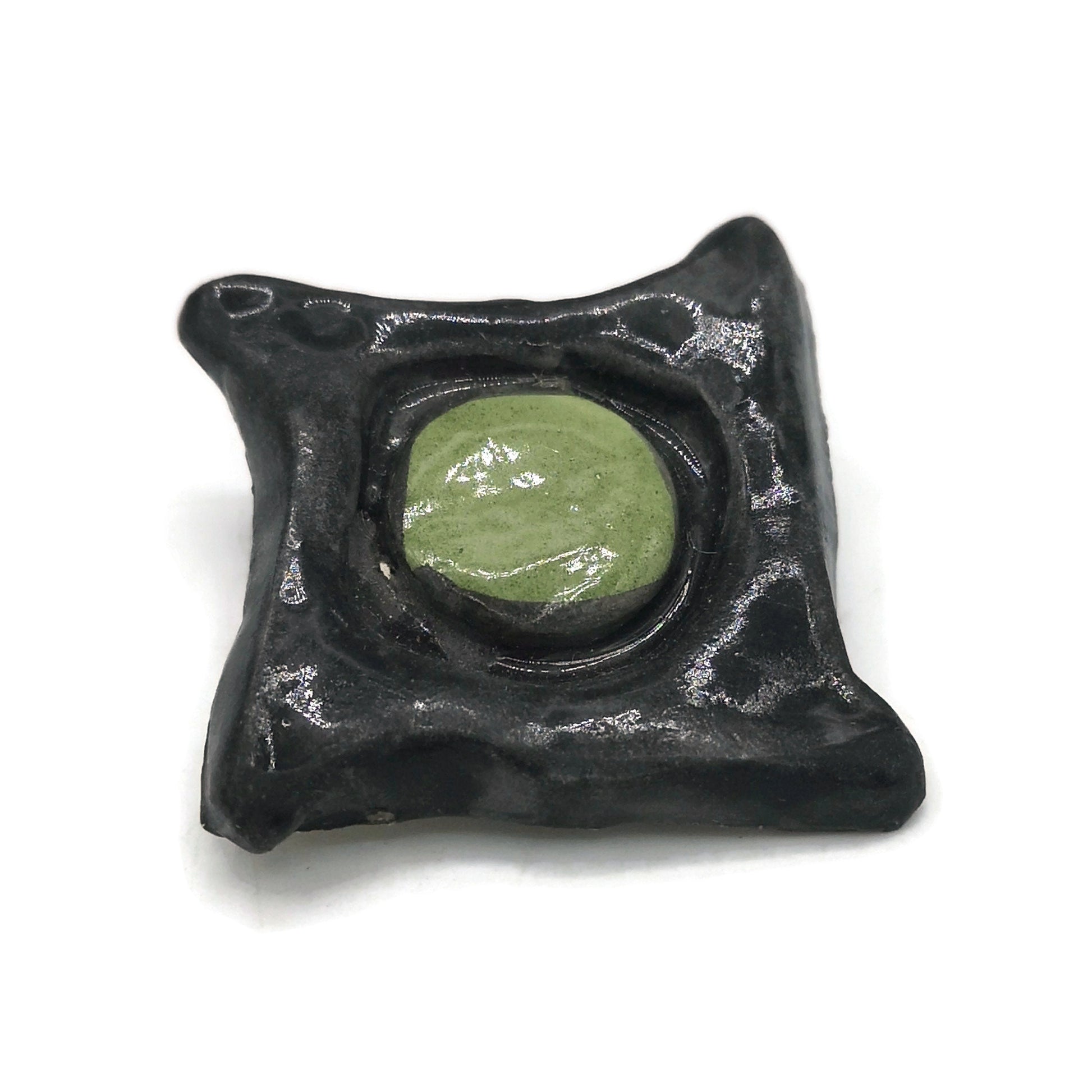 Black or Red Handmade Ceramic Brooch With Irregular Shape, Unique Brooch For Women, Hand Painted Clay Scarf Brooch Gift For Wife - Ceramica Ana Rafael