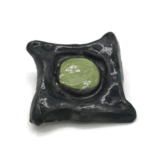 Black or Red Handmade Ceramic Brooch With Irregular Shape, Unique Brooch For Women, Hand Painted Clay Scarf Brooch Gift For Wife - Ceramica Ana Rafael