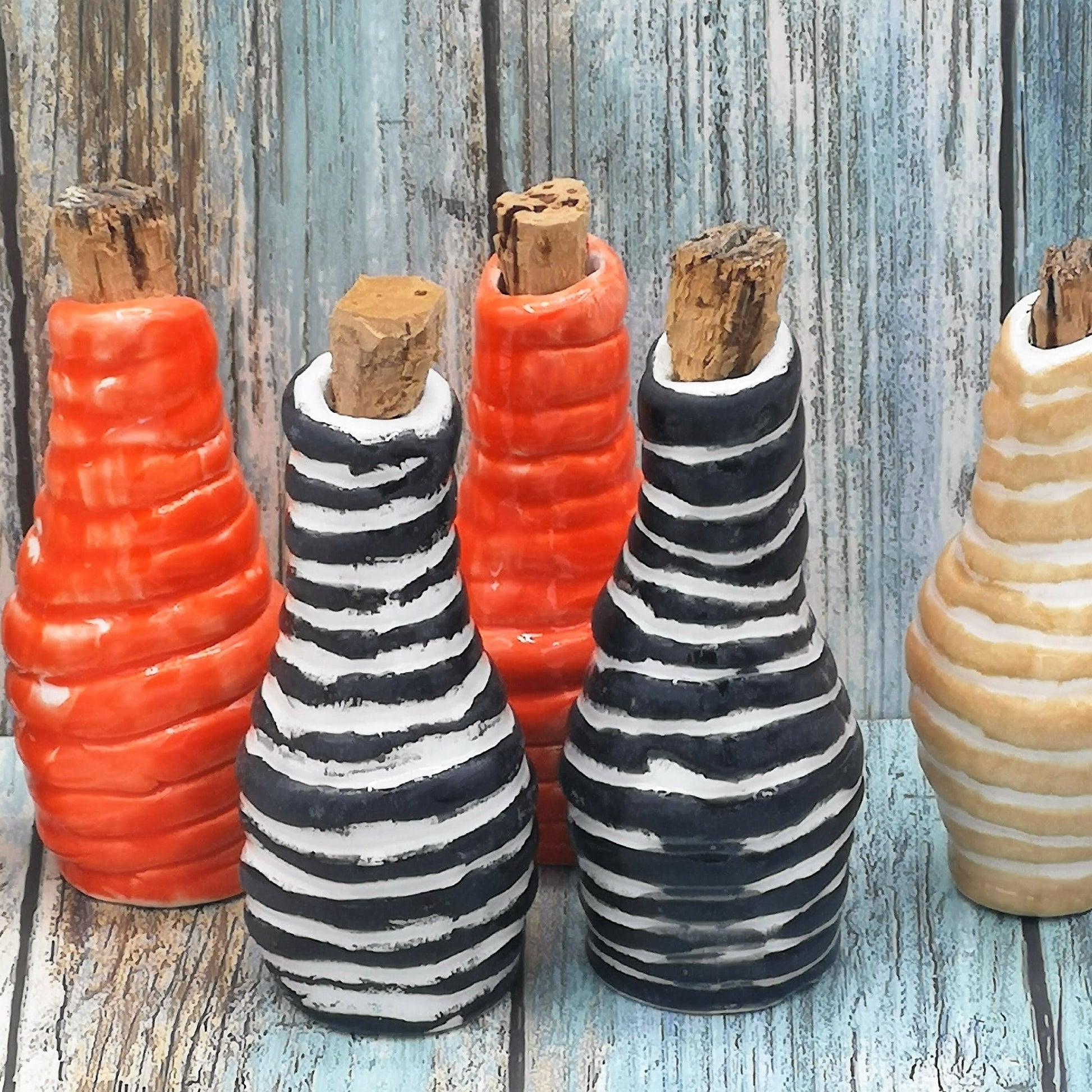 Small Ceramic Bottle With Cork Stopper, Cute Wedding Favors, Decorative Handmade Vase Mini, Unique Host Gift, Tea Party Favors - Ceramica Ana Rafael