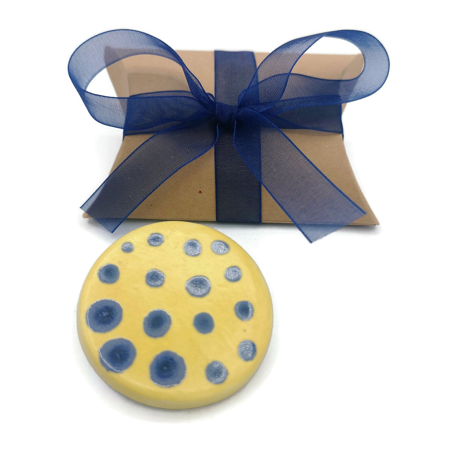 Ceramic Jewelry Broach Pin, Mothers Day Gift For Grandma, Mom Birthday Gift For Women Trending Now Brooch, 9th Anniversaryry Gift For Wife - Ceramica Ana Rafael