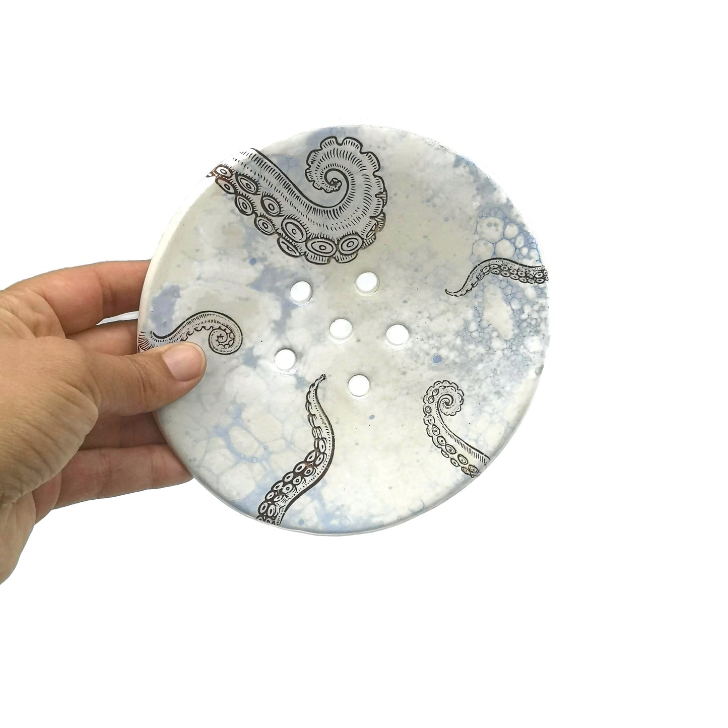 Octopus Ceramic Round Soap Dish with Drain - Keep Your Soap Dry and Fresh with This Sustainable Bathroom Accessory - Ceramica Ana Rafael