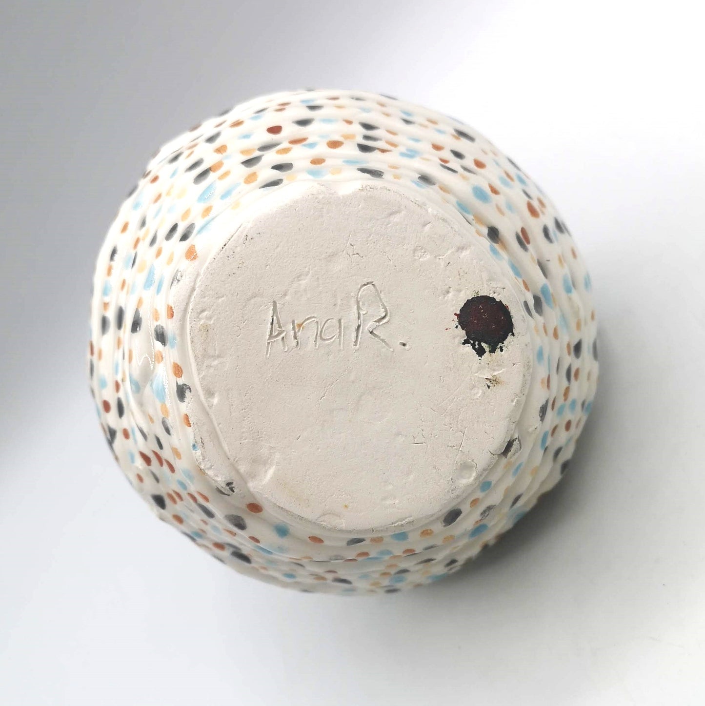 Handmade White Ceramic Vase with Colorful Handpainted Spots – Eclectic Decorative Vase for Home & Garden – Unique Gift Idea – 15cm x 12cm