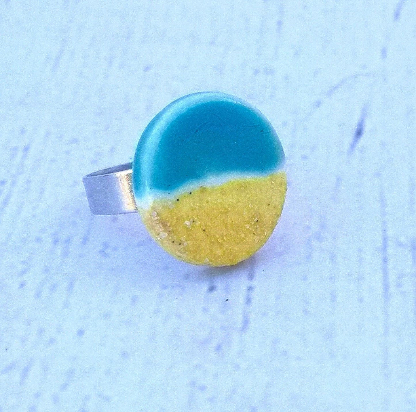 Handcrafted Beach-Inspired Ceramic Ring for Women: Unique Ocean-Themed Jewelry