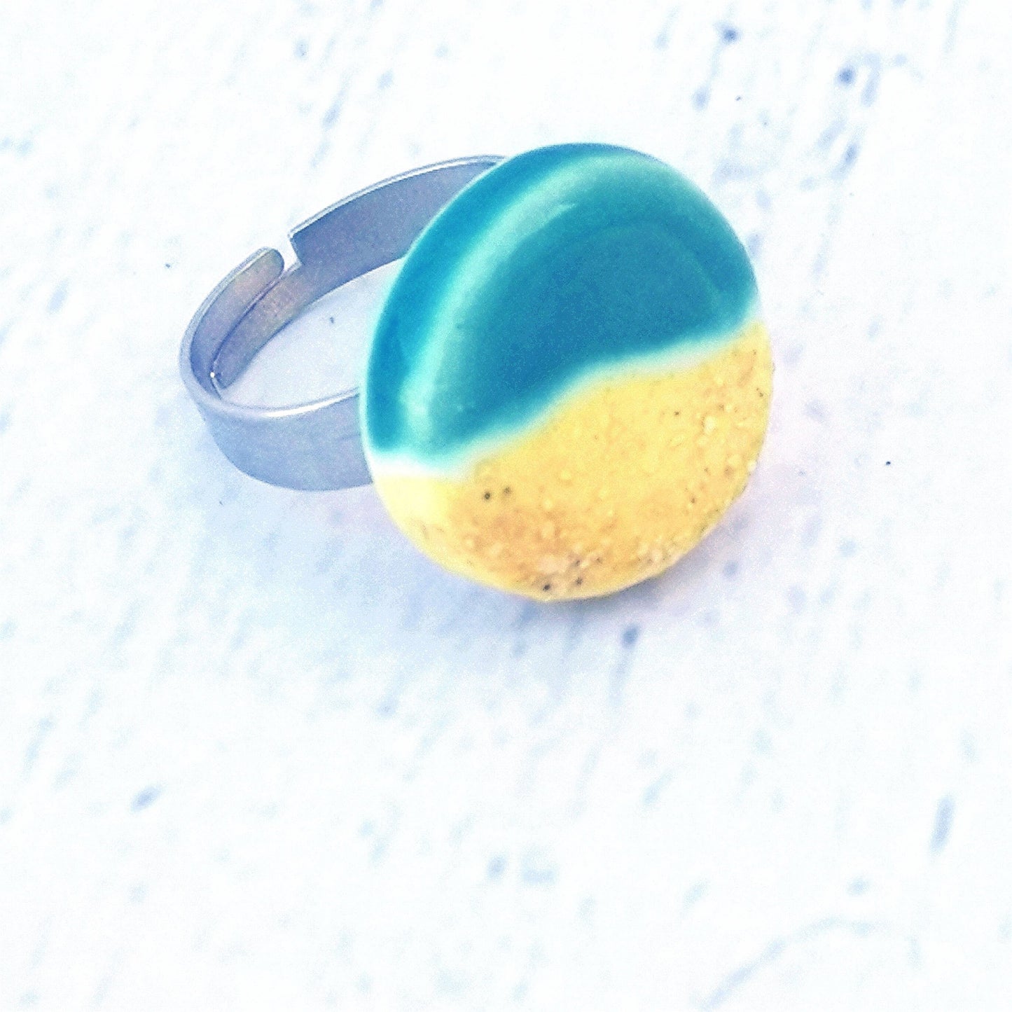 Handcrafted Beach-Inspired Ceramic Ring for Women: Unique Ocean-Themed Jewelry
